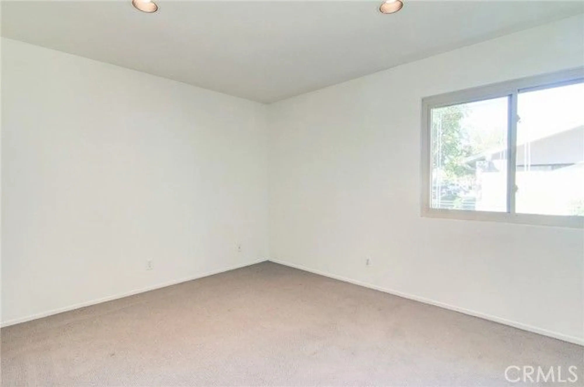 Property Slideshow image 19 of 30 | 8886 plumas cir unit 1124a, Huntington Beach, CA, 92646