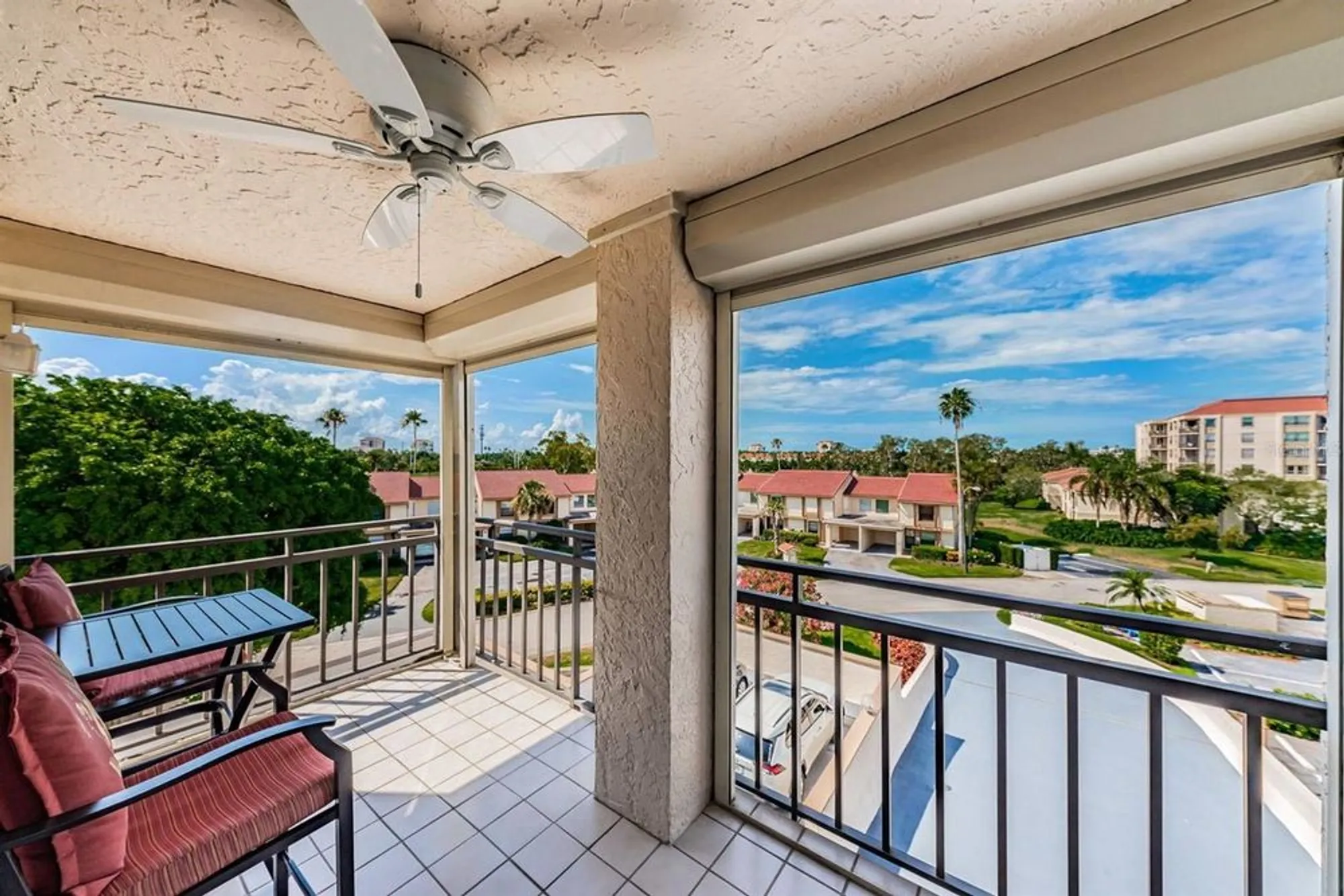 Property Slideshow image 12 of 16 | 6145 sun blvd apt 404, Saint Petersburg, FL, 33715