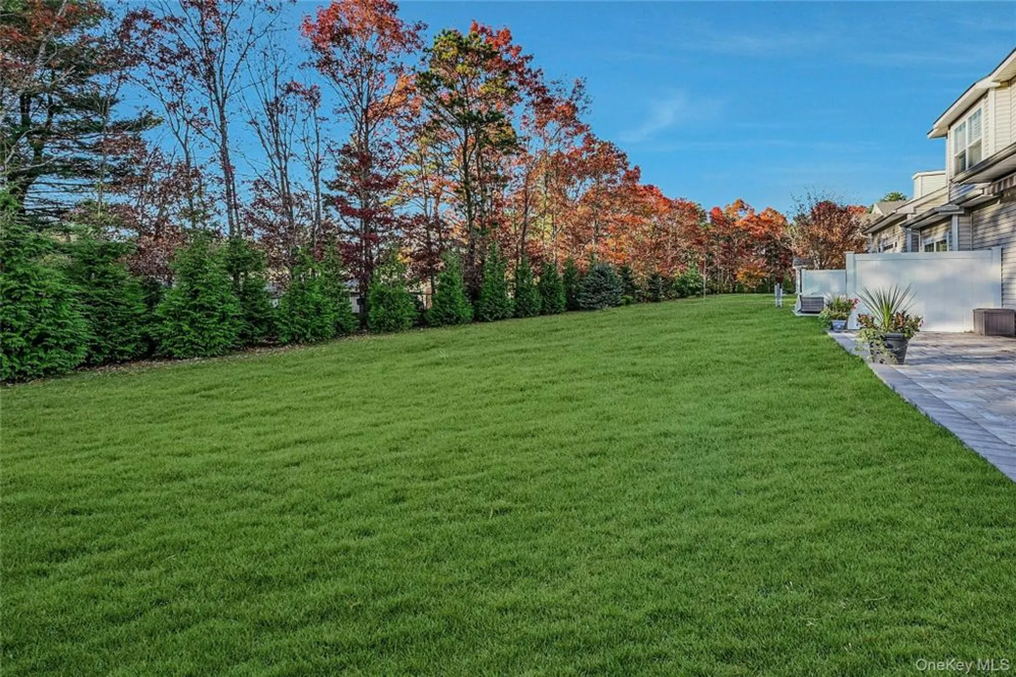 Property Slideshow image 34 of 49 | 134 halley dr, Center Moriches, NY, 11934