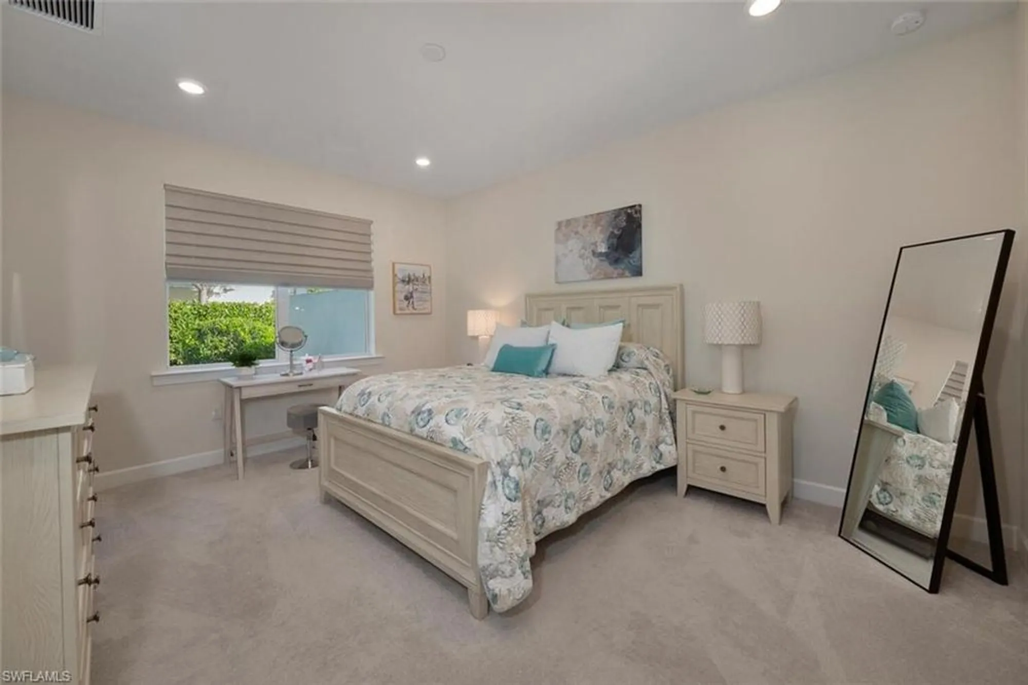 Property Slideshow image 9 of 18 | 10709 manatee key ln, Estero, FL, 33928