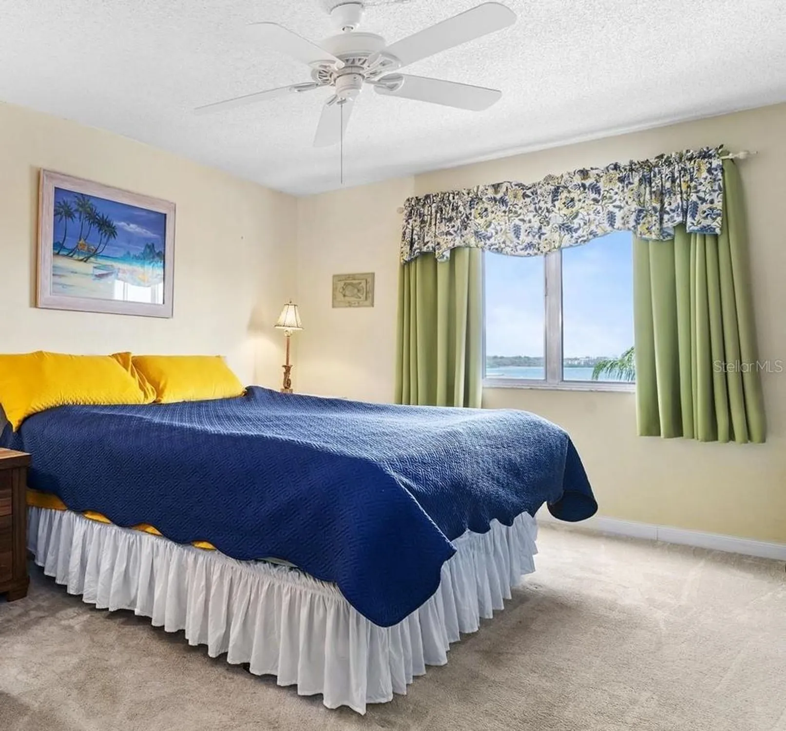 Property Slideshow image 15 of 45 | 19029 us highway 19 n apt 9-404, Clearwater, FL, 33764