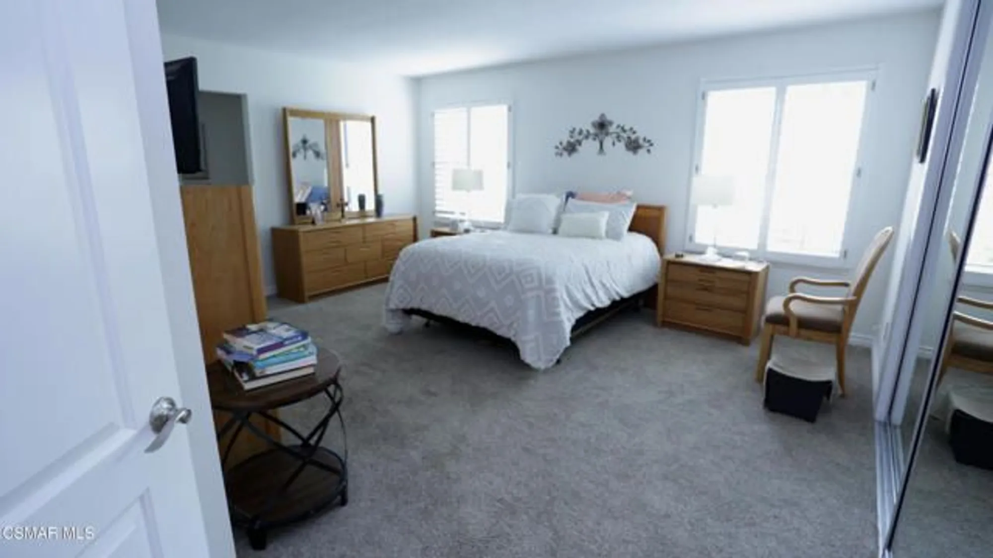 Property Slideshow image 13 of 35 | 35205 village 35, Camarillo, CA, 93012