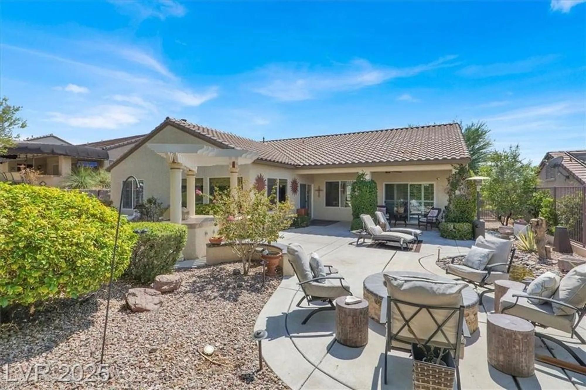 Property Slideshow image 23 of 68 | 3048 brownbirds nest dr, Henderson, NV, 89052