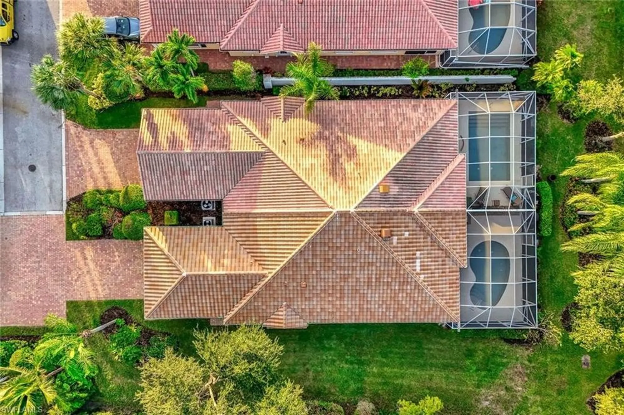 Property Slideshow image 32 of 43 | 28839 vermillion ln, Bonita Springs, FL, 34135