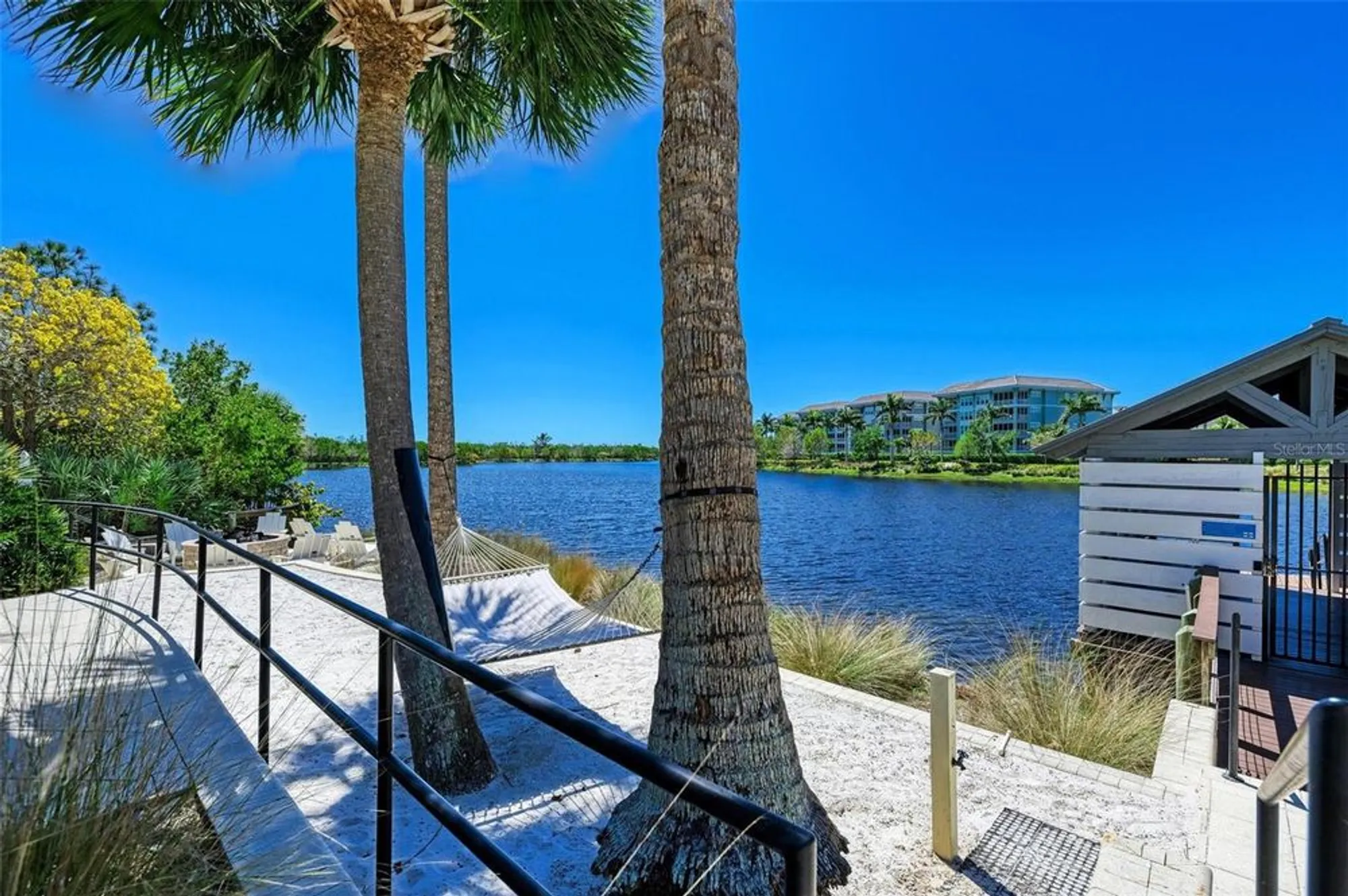 Property Slideshow image 88 of 97 | 367 compass point dr 201, Bradenton, FL, 34209