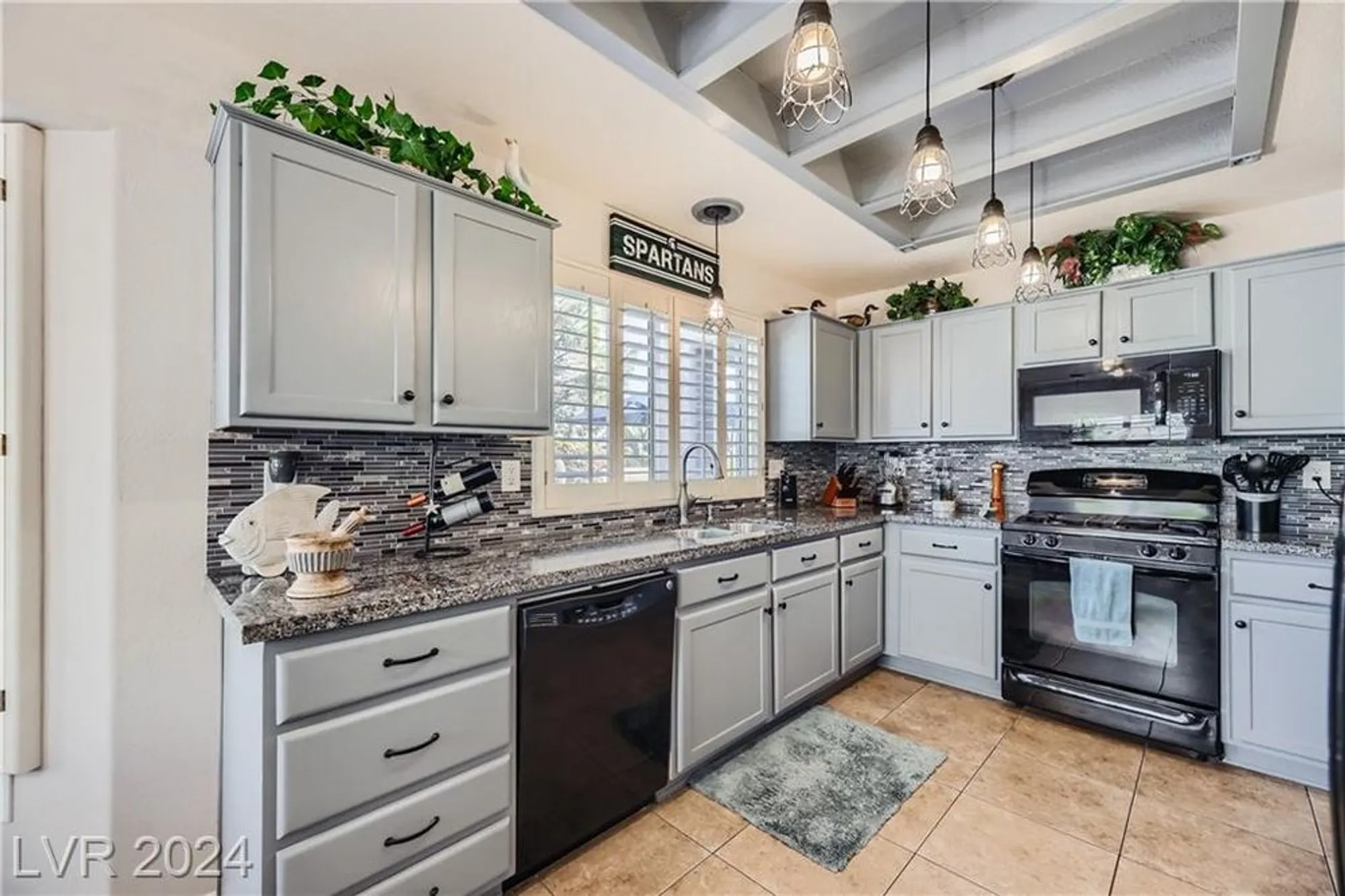 Property Slideshow image 12 of 36 | 9400 grand mesa dr, Las Vegas, NV, 89134