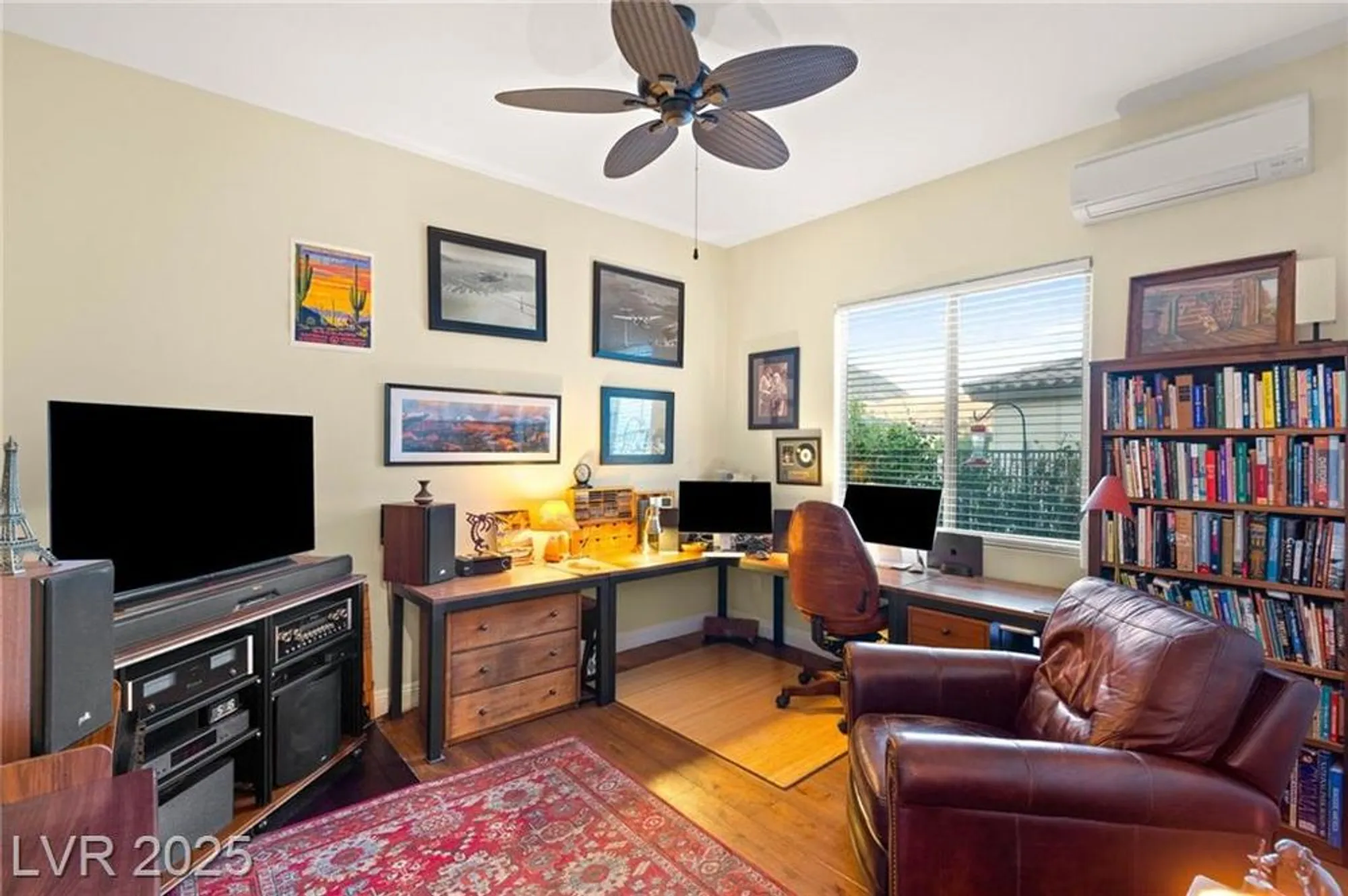 Property Slideshow image 38 of 74 | 156 stone mesa ct, Henderson, NV, 89011