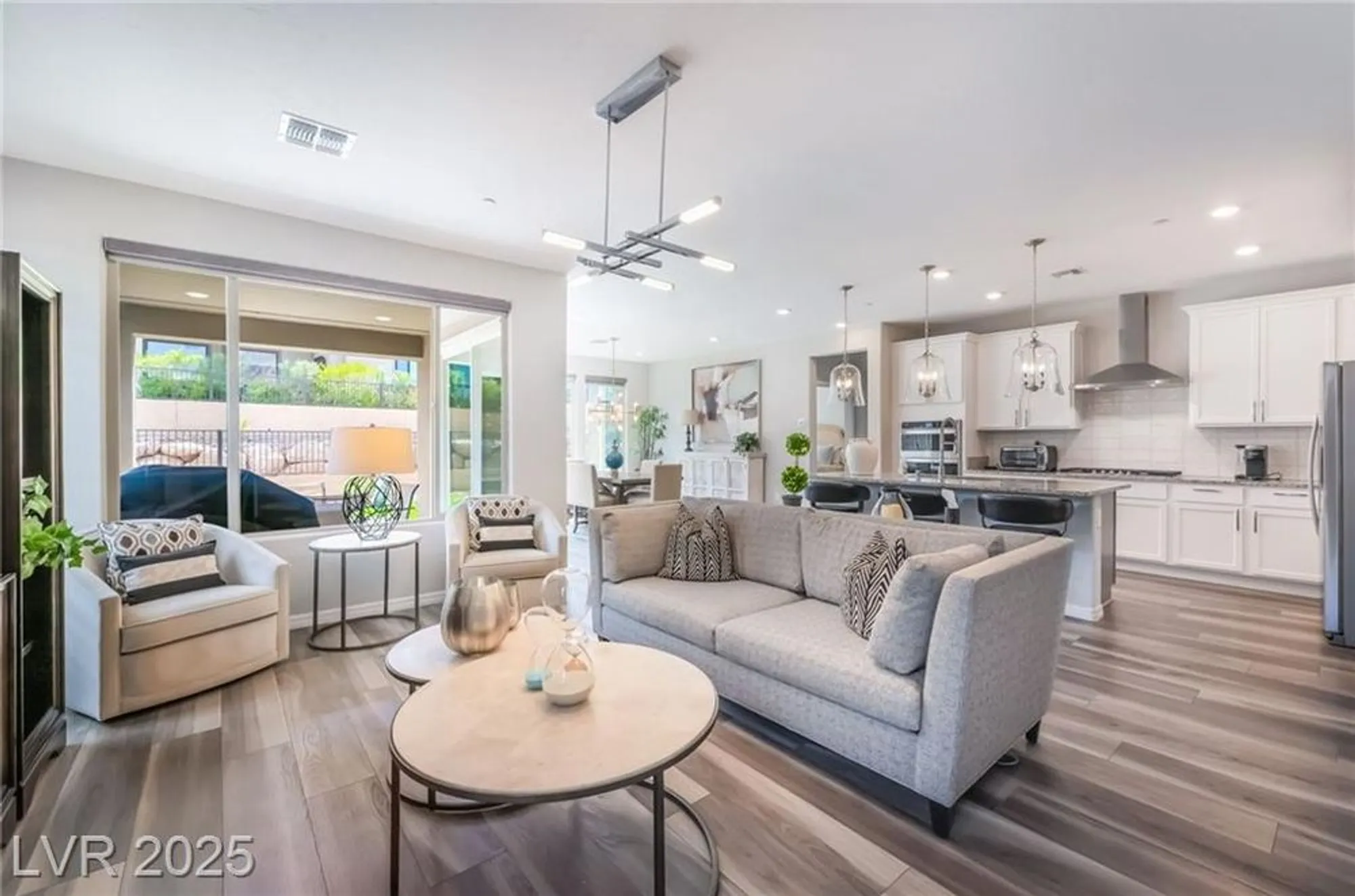 Property Slideshow image 8 of 44 | 15 arid crest ave, Henderson, NV, 89011