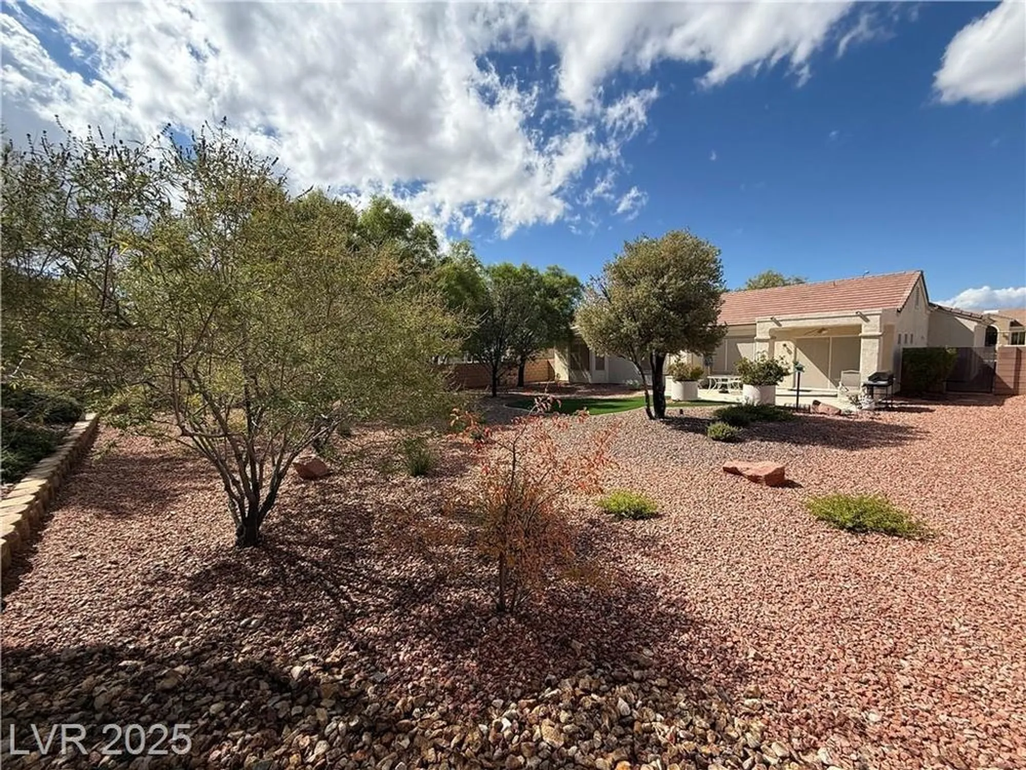 Property Slideshow image 3 of 10 | 1604 thoreau ct, Henderson, NV, 89052