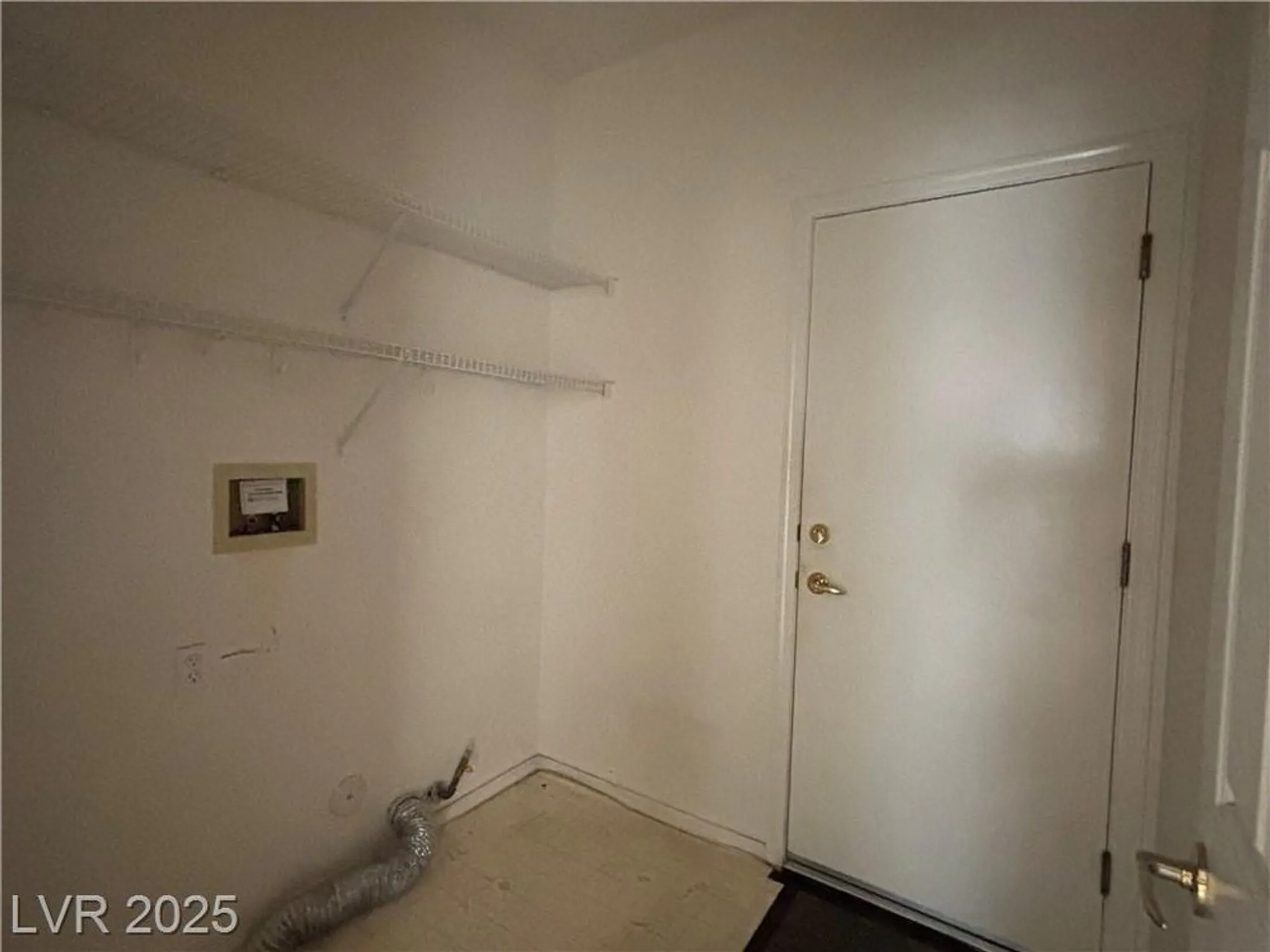 Property Slideshow image 11 of 15 | 533 kings links st, Henderson, NV, 89012