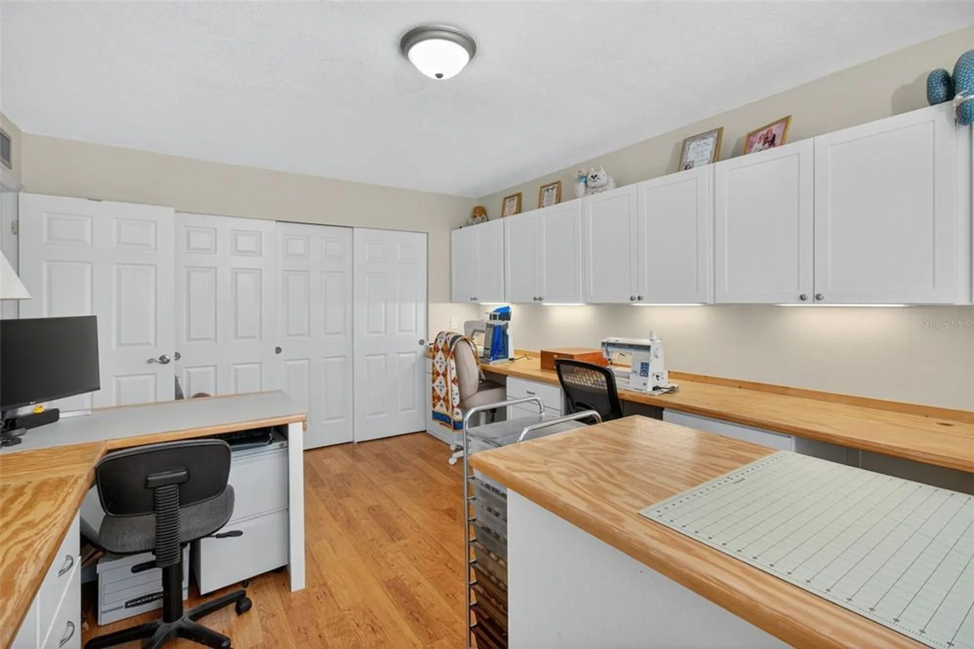 Property Slideshow image 25 of 59 | 2170 americus blvd 47, Clearwater, FL, 33763