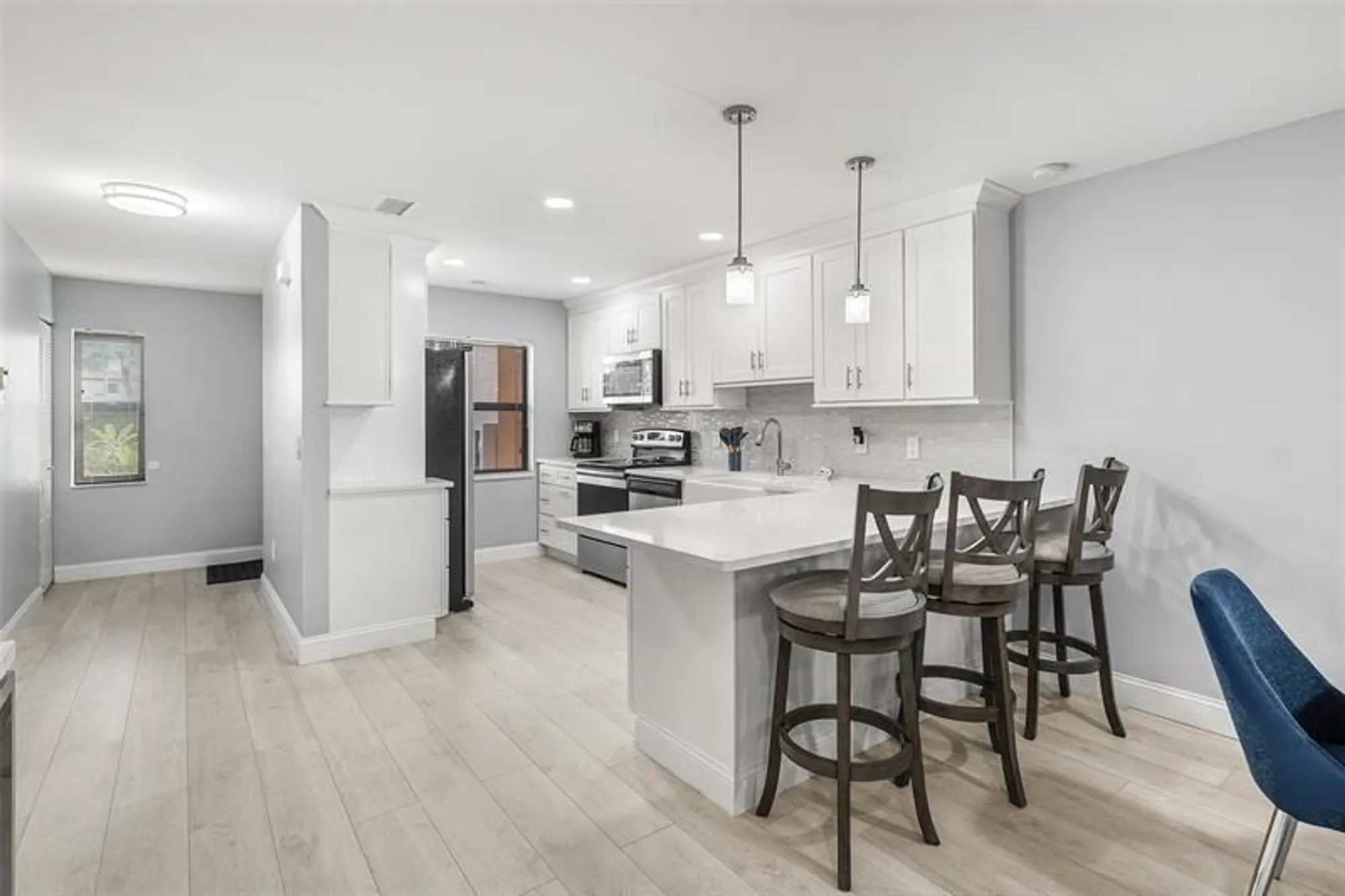 Property Slideshow image 7 of 26 | 9286 vista del lago e, Boca Raton, FL, 33428