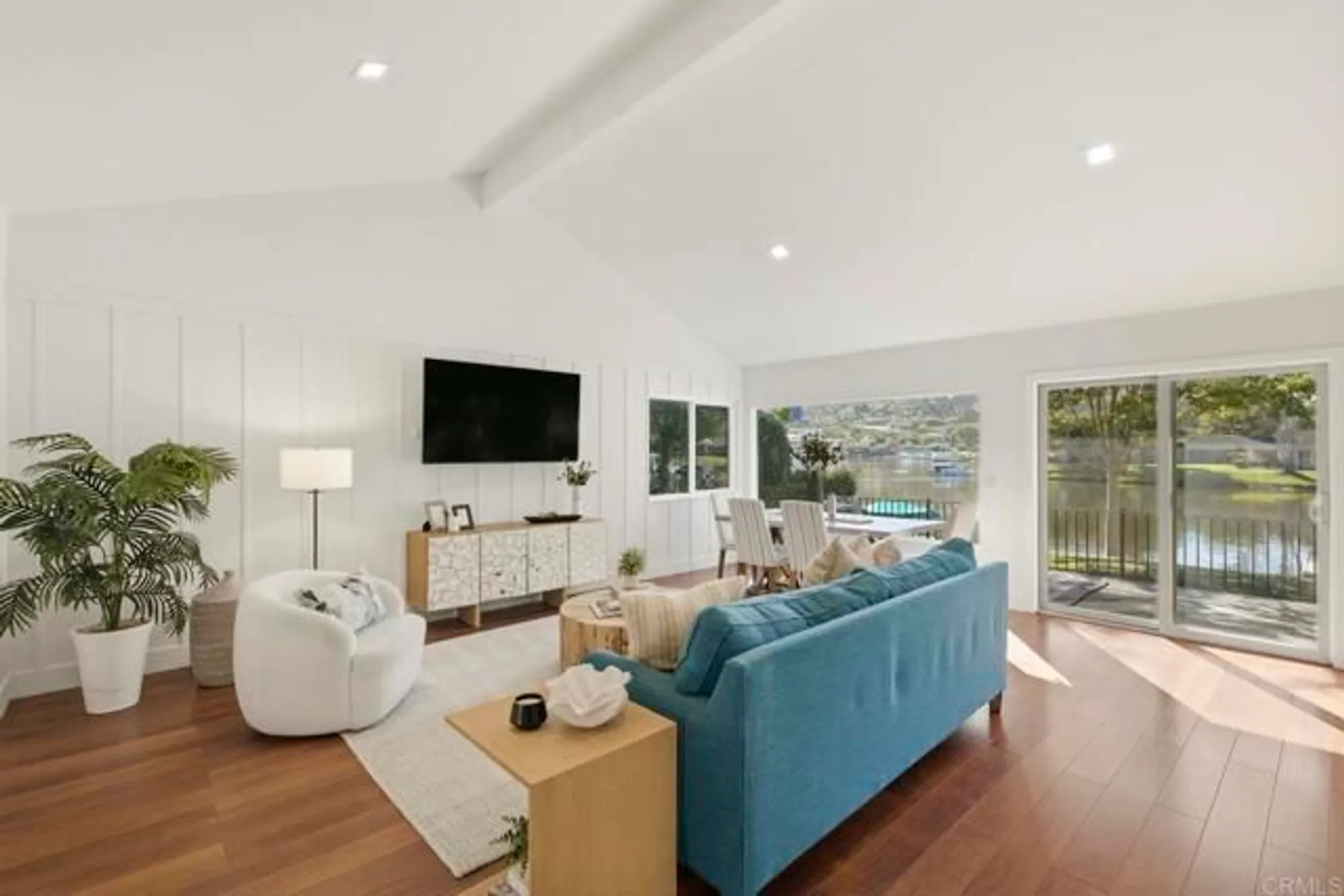 Property Slideshow image 18 of 44 | 1541 via entrada del lago, San Marcos, CA, 92078