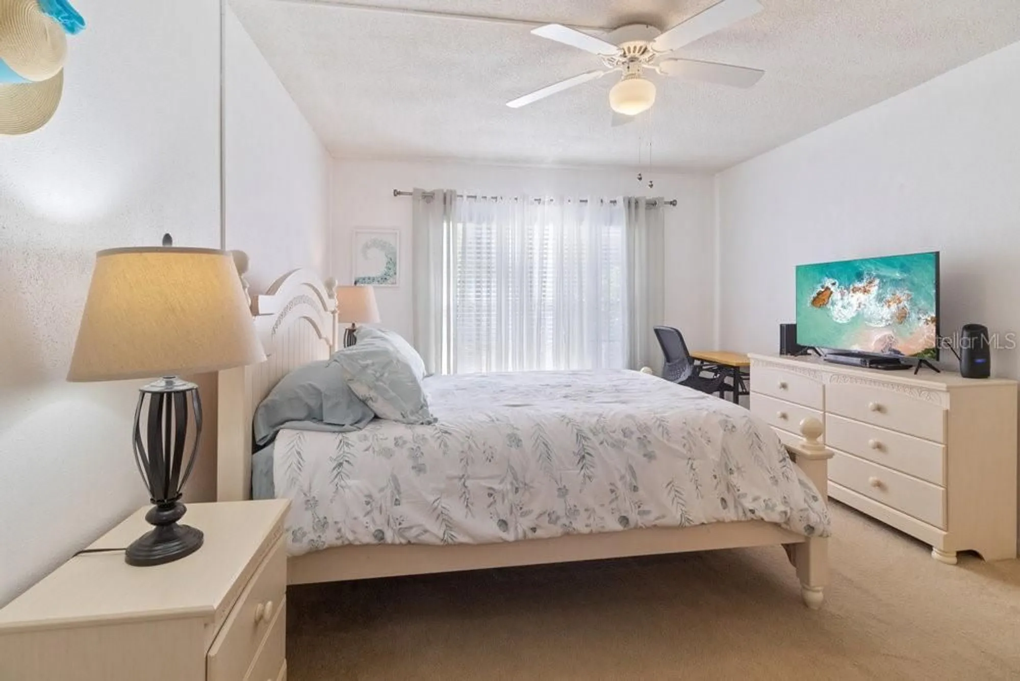 Property Slideshow image 12 of 29 | 19029 us highway 19 n unit 4 bldg 2 -, Clearwater, FL, 33764