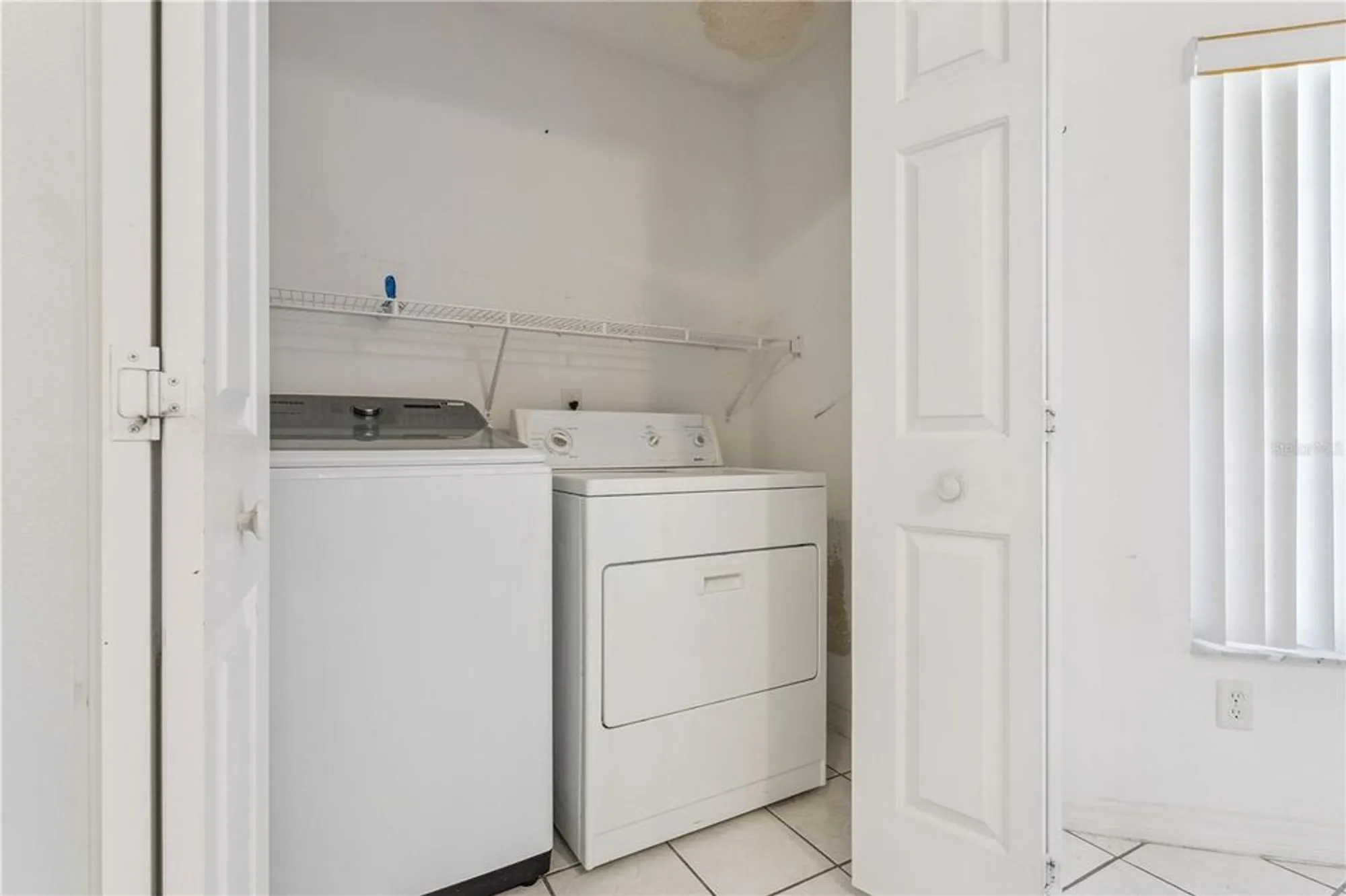 Property Slideshow image 31 of 40 | 4936 sawgrass lake cir, Leesburg, FL, 34748