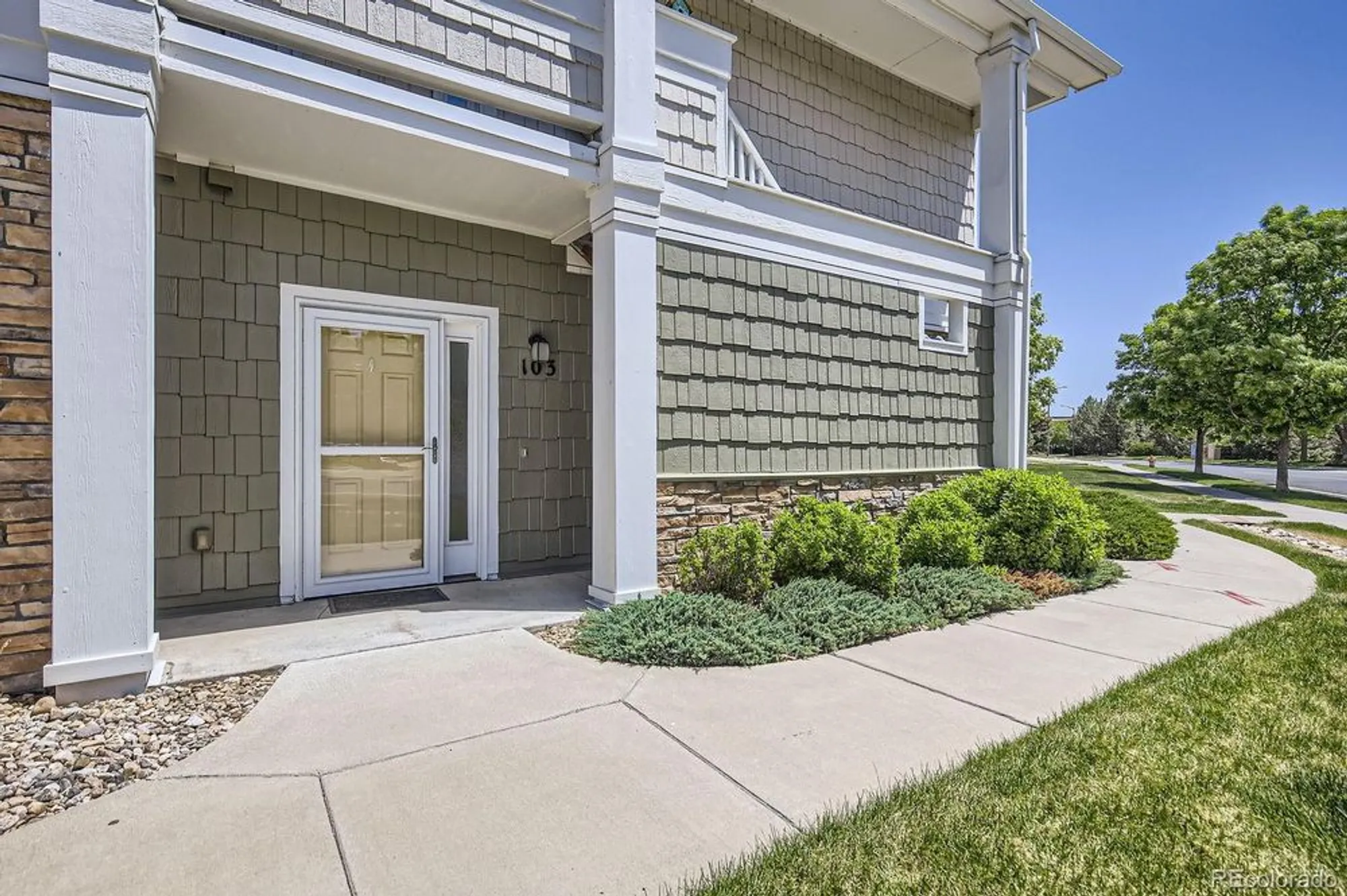 Property Slideshow image 2 of 11 | 4955 hahns peak dr apt 103, Loveland, CO, 80538