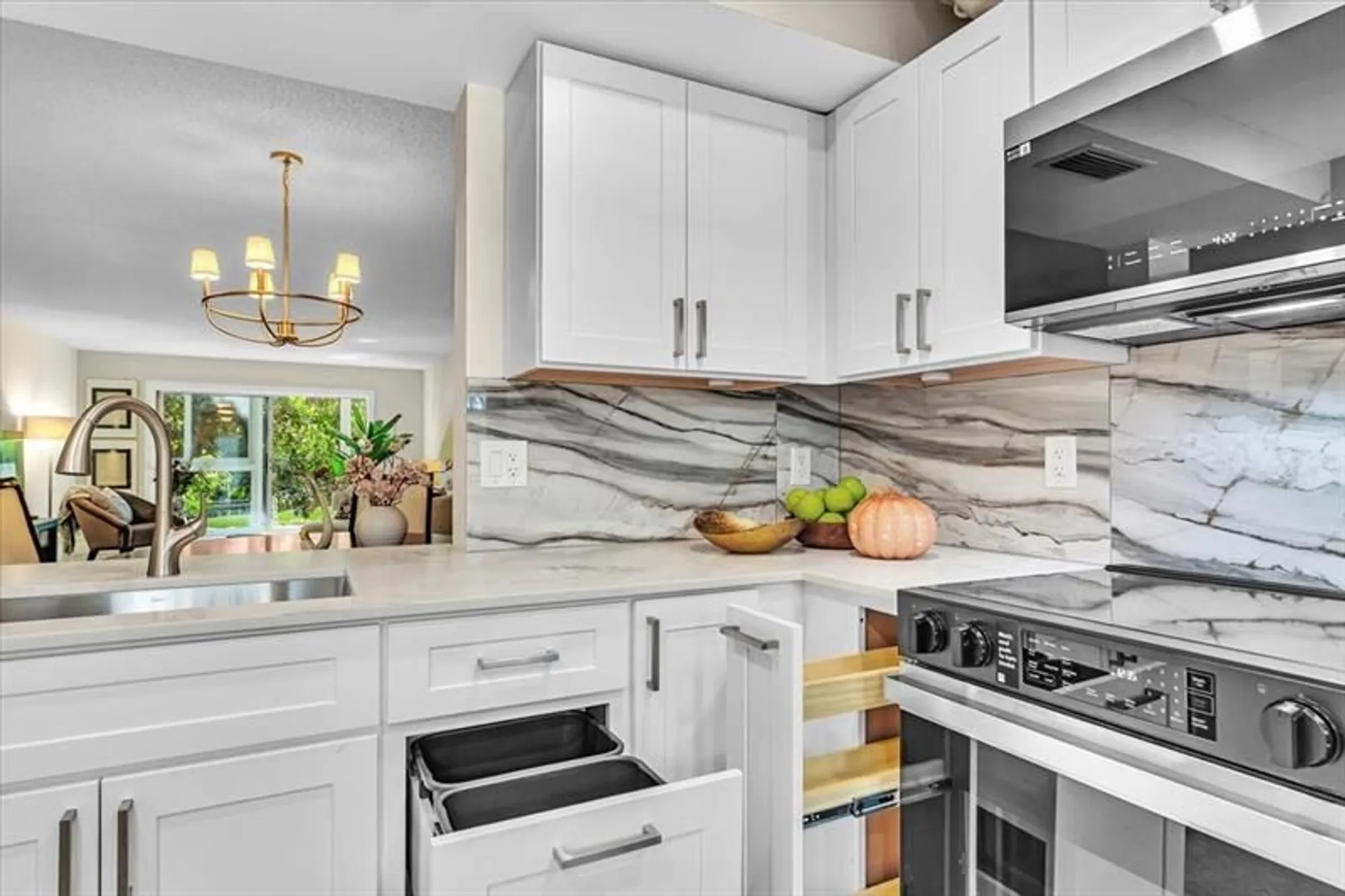 Property Slideshow image 9 of 40 | 2102 lucaya bnd k2, Coconut Creek, FL, 33066