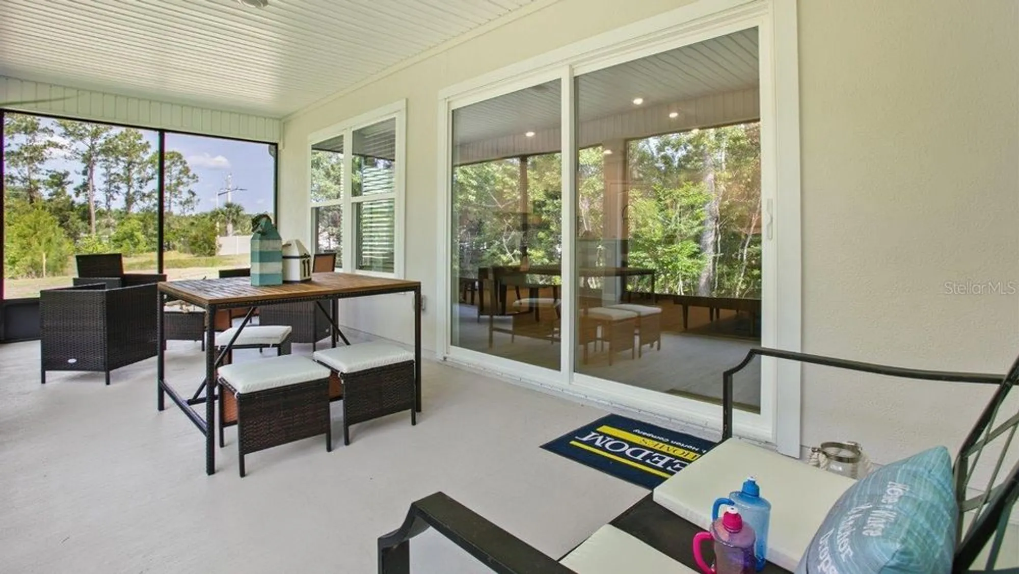 Property Slideshow image 30 of 48 | 31 green cir, Palm Coast, FL, 32164