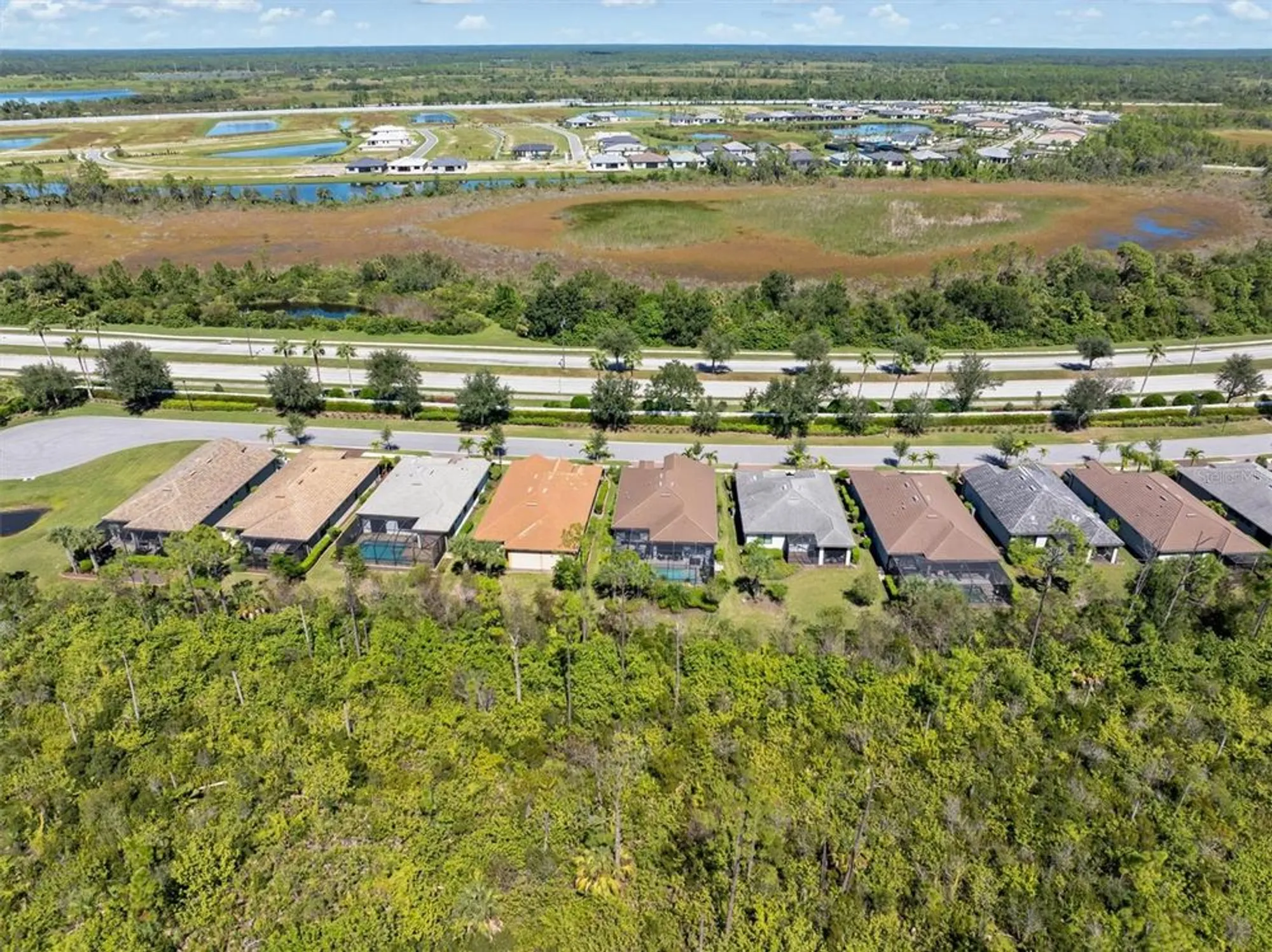 Property Slideshow image 41 of 70 | 2633 daisy dr, North Port, FL, 34289