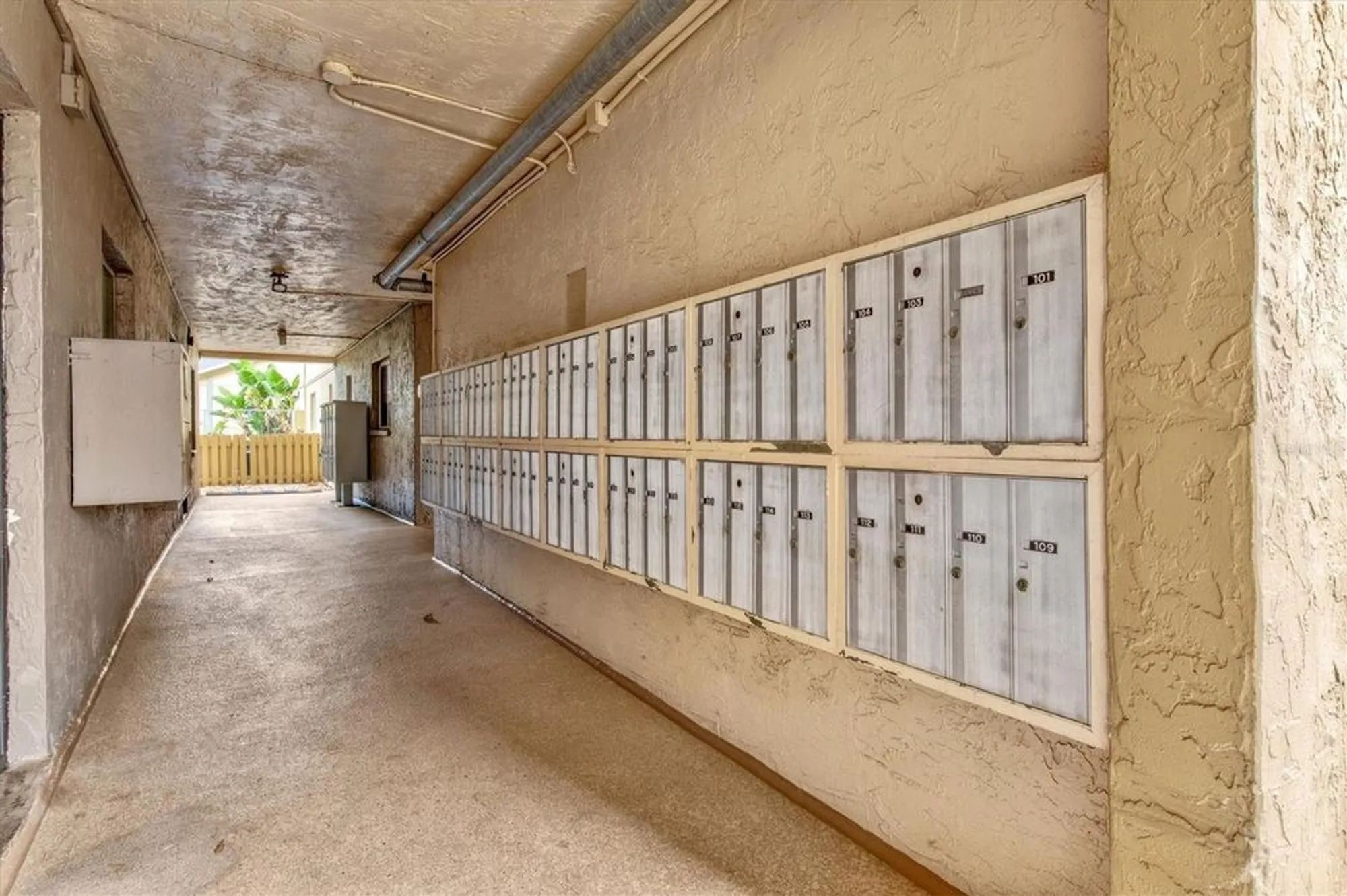 Property Slideshow image 34 of 42 | 3564 lake bayshore dr # 203, Bradenton, FL, 34205