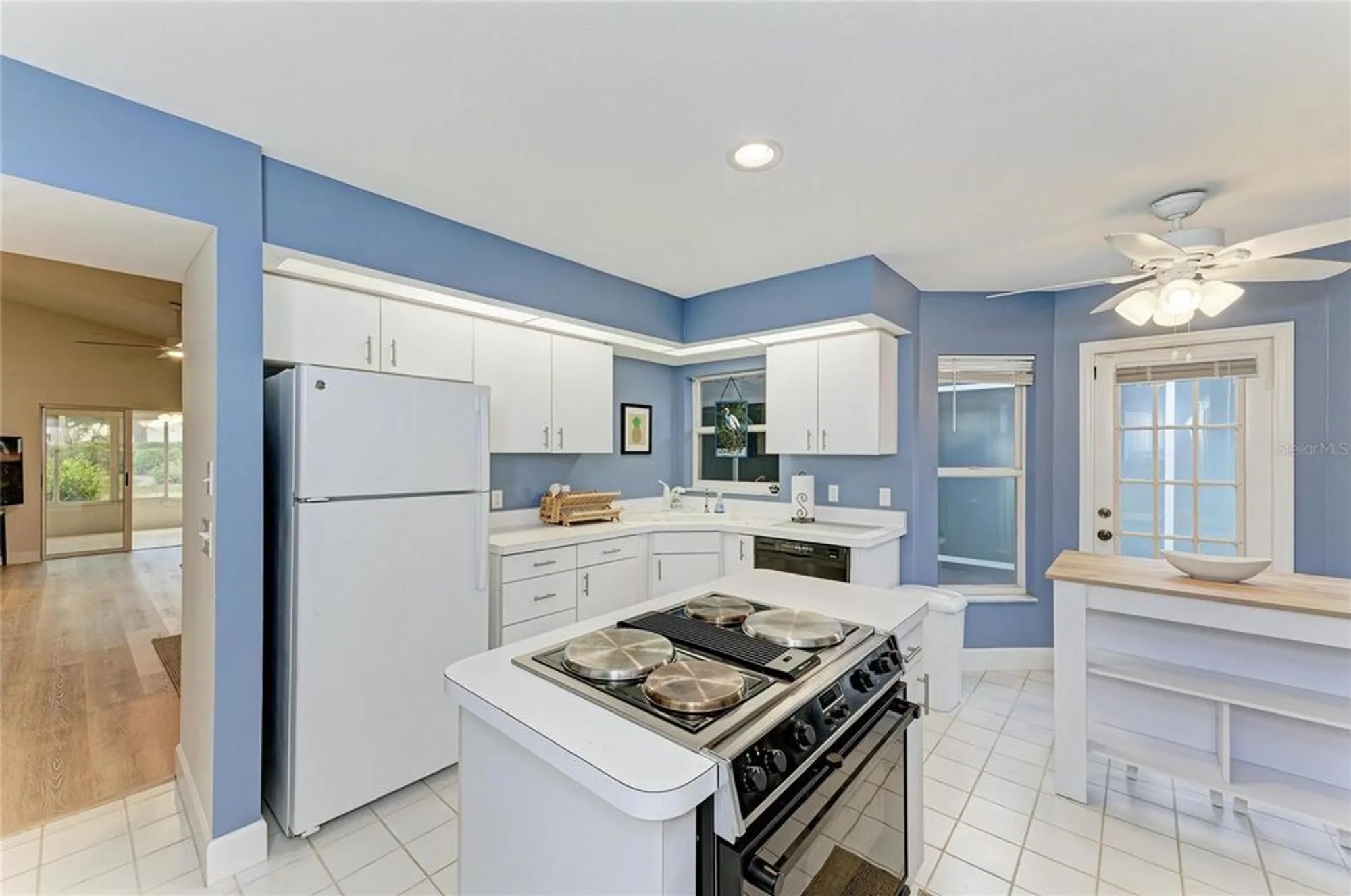 Property Slideshow image 16 of 78 | 729 brightside crescent dr 33, Venice, FL, 34293