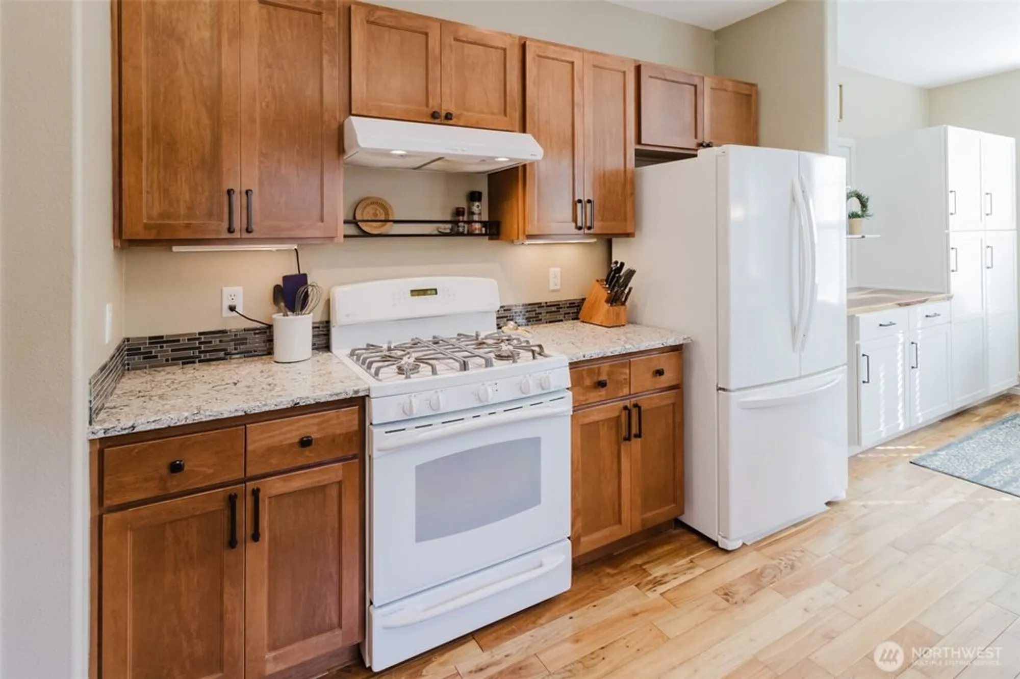 Property Slideshow image 12 of 38 | 4921 spokane ct, Lacey, WA, 98516