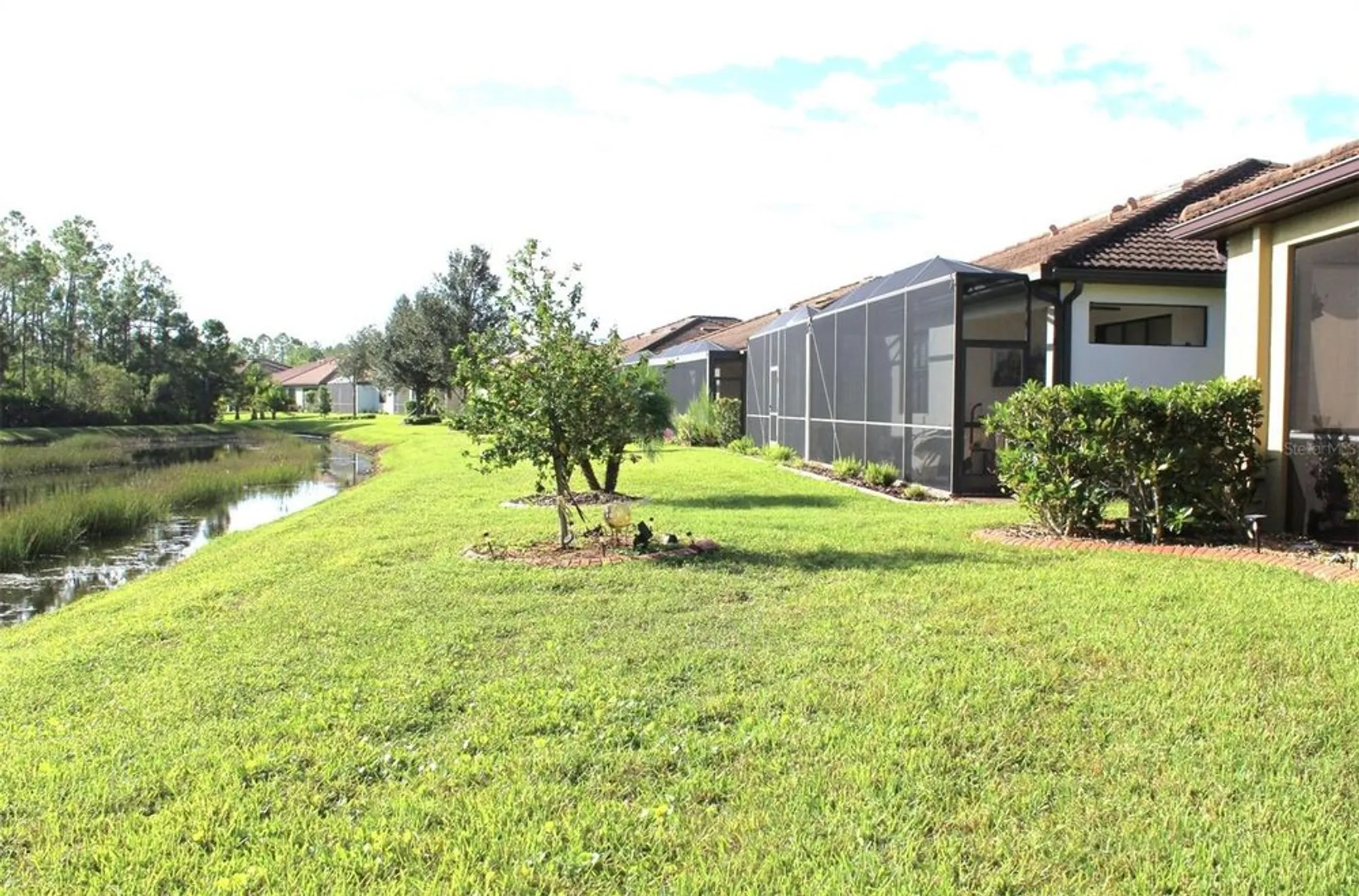 Property Slideshow image 79 of 98 | 2444 daisy dr, North Port, FL, 34289