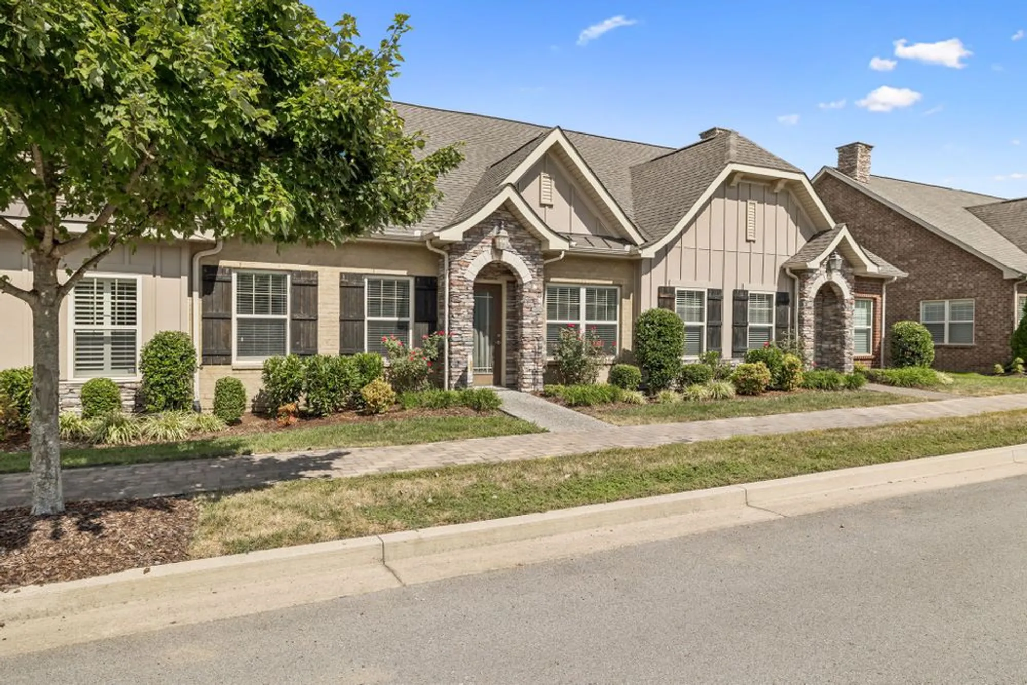 Property Slideshow image 7 of 42 | 161 winslow ct, Gallatin, TN, 37066