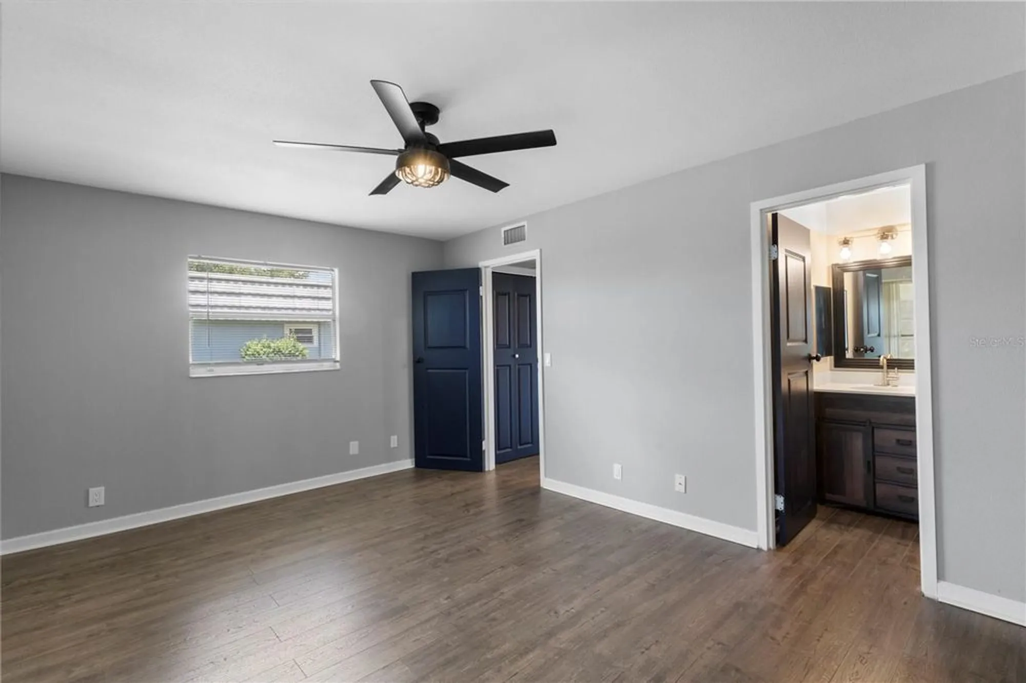 Property Slideshow image 14 of 53 | 201 bedford st 79, Sun City Center, FL, 33573