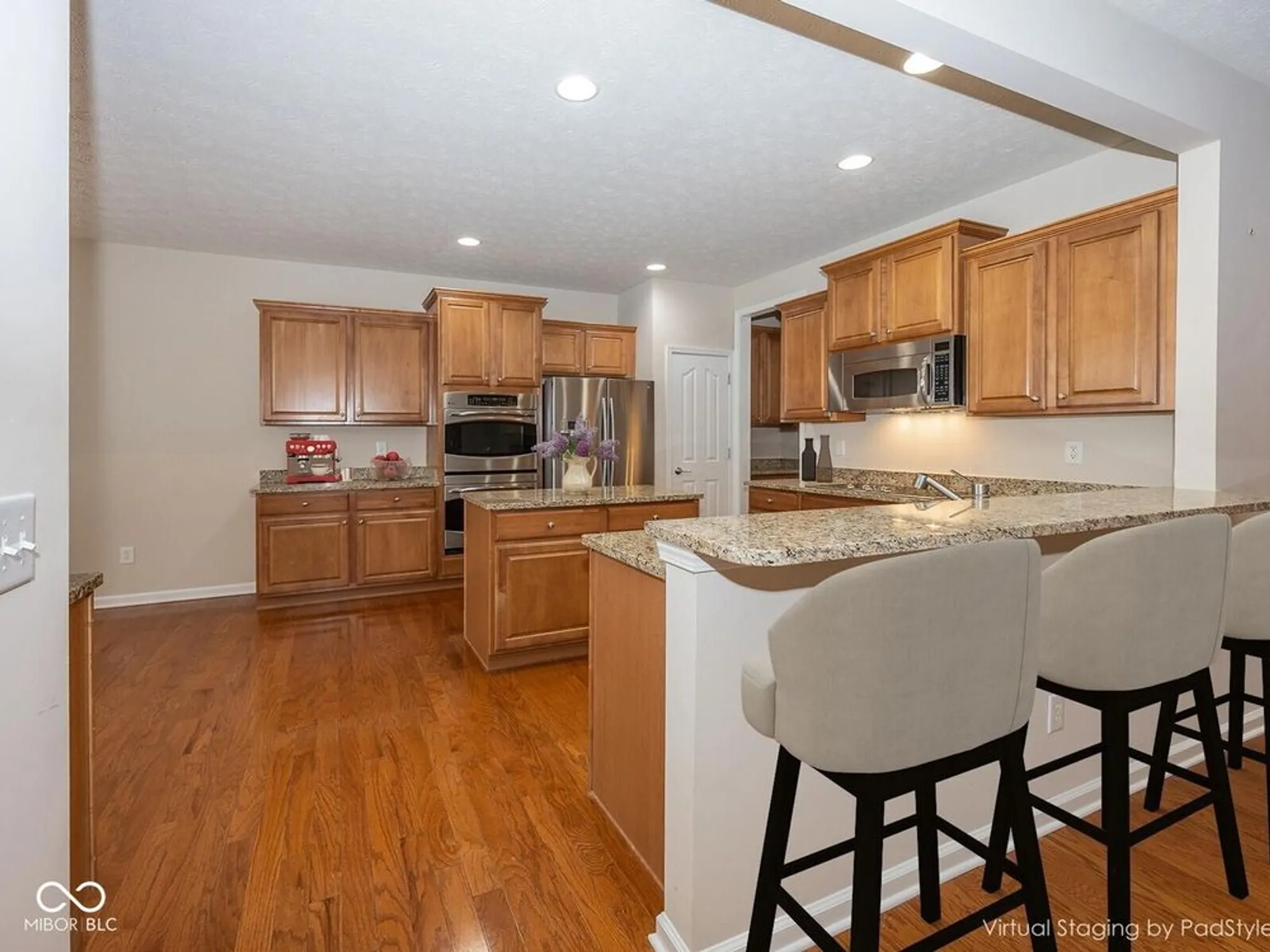 Property Slideshow image 24 of 50 | 16160 brookmere ave, Fishers, IN, 46037