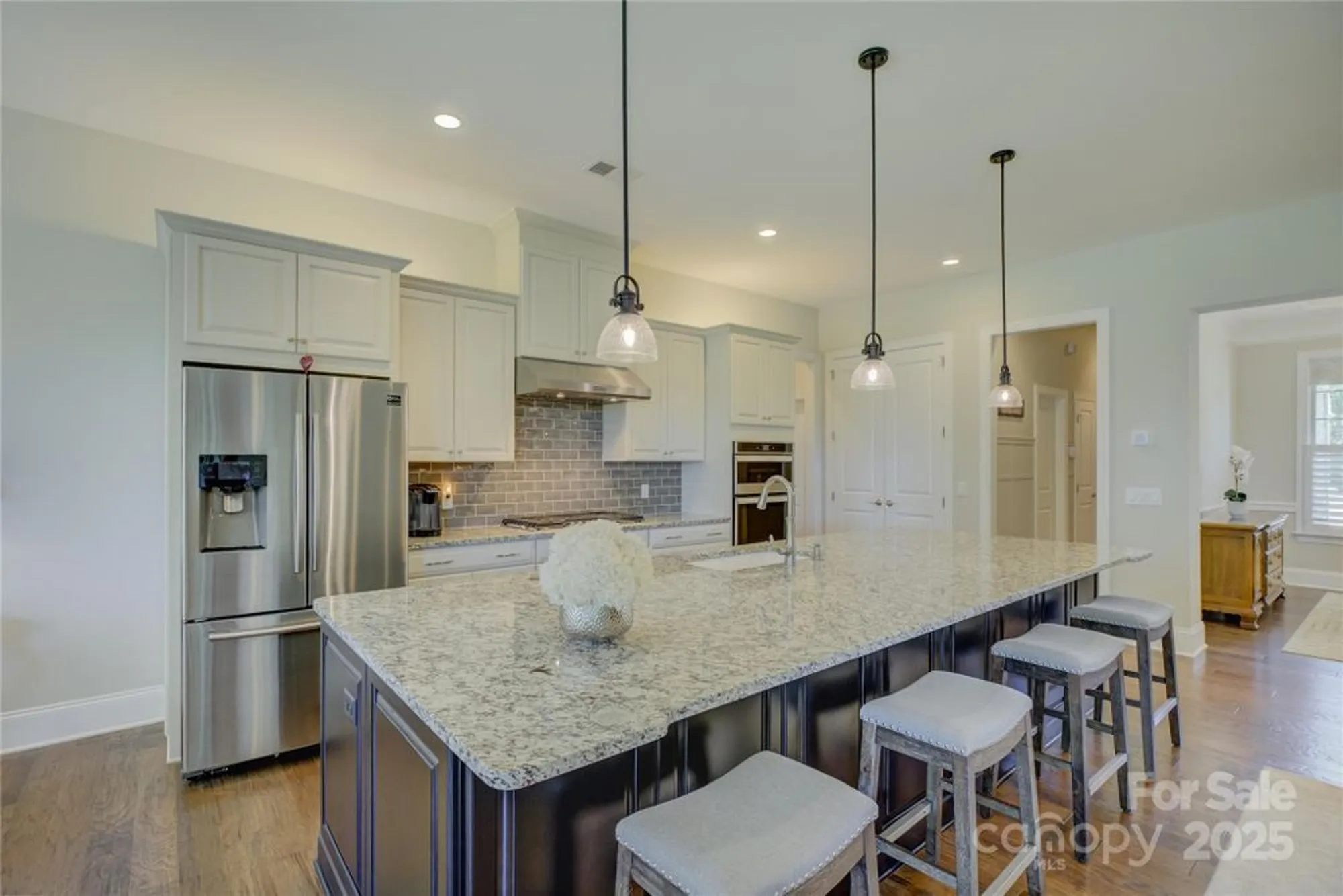 Property Slideshow image 13 of 48 | 16010 vale ridge dr, Charlotte, NC, 28278