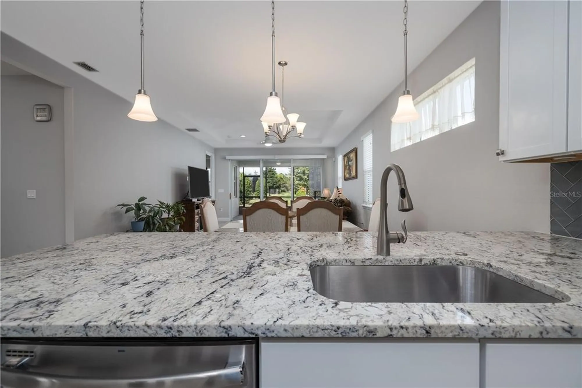 Property Slideshow image 14 of 32 | 1547 lambrook dr, Deland, FL, 32724