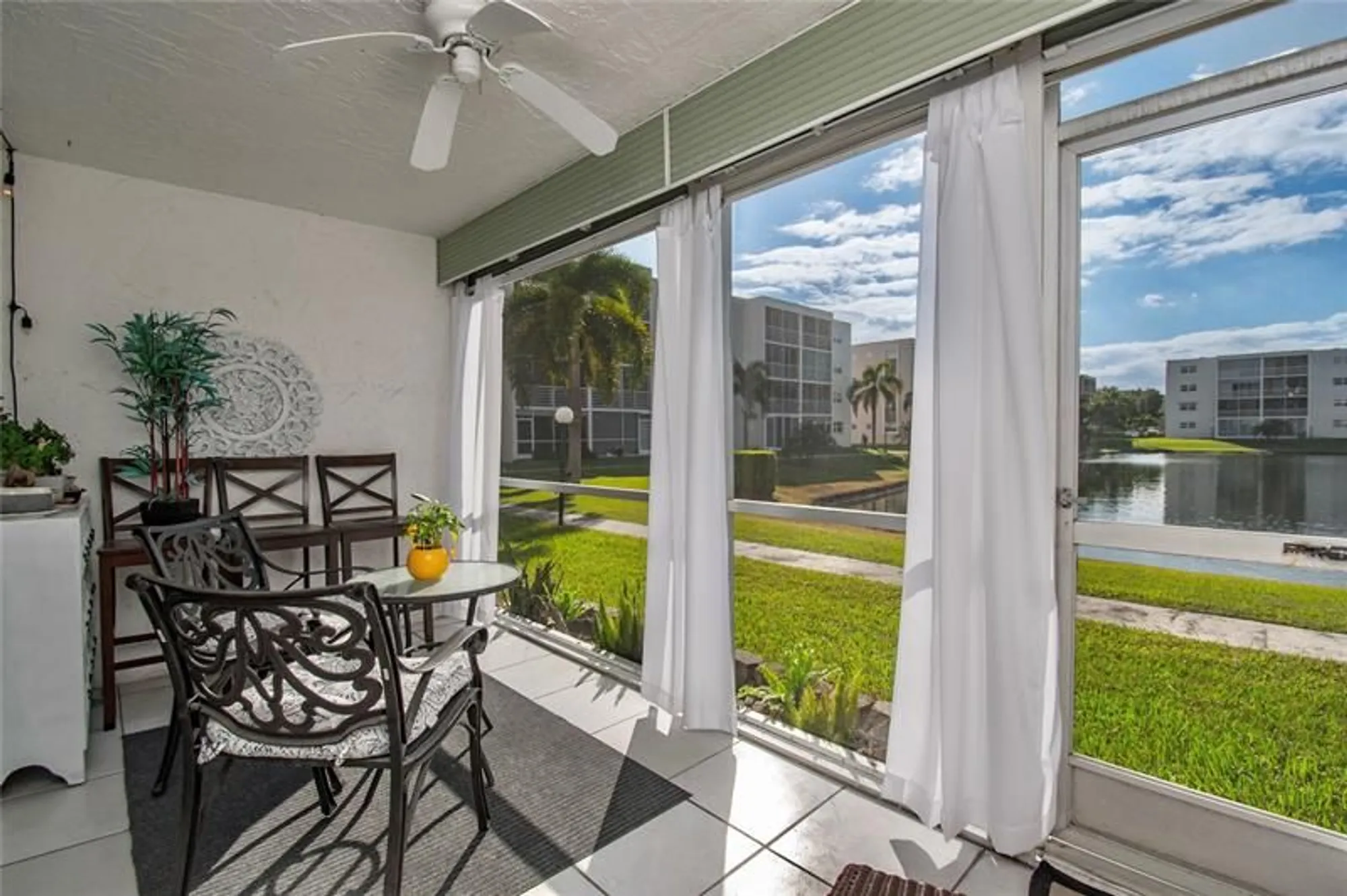 Property Slideshow image 11 of 51 | 1024 se 4th ave apt 102, Dania Beach, FL, 33004