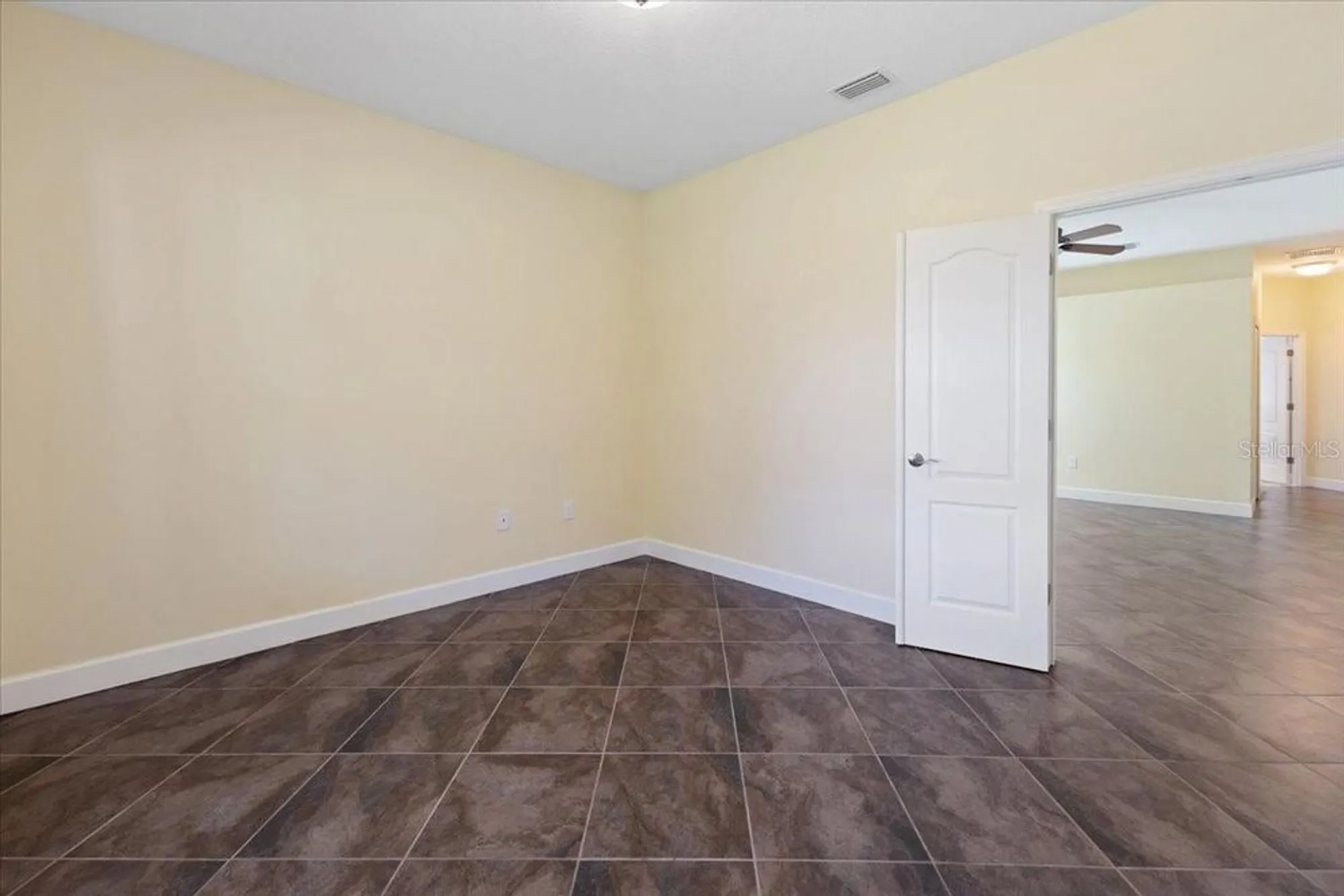 Property Slideshow image 33 of 80 | 576 gadsen st, Englewood, FL, 34223