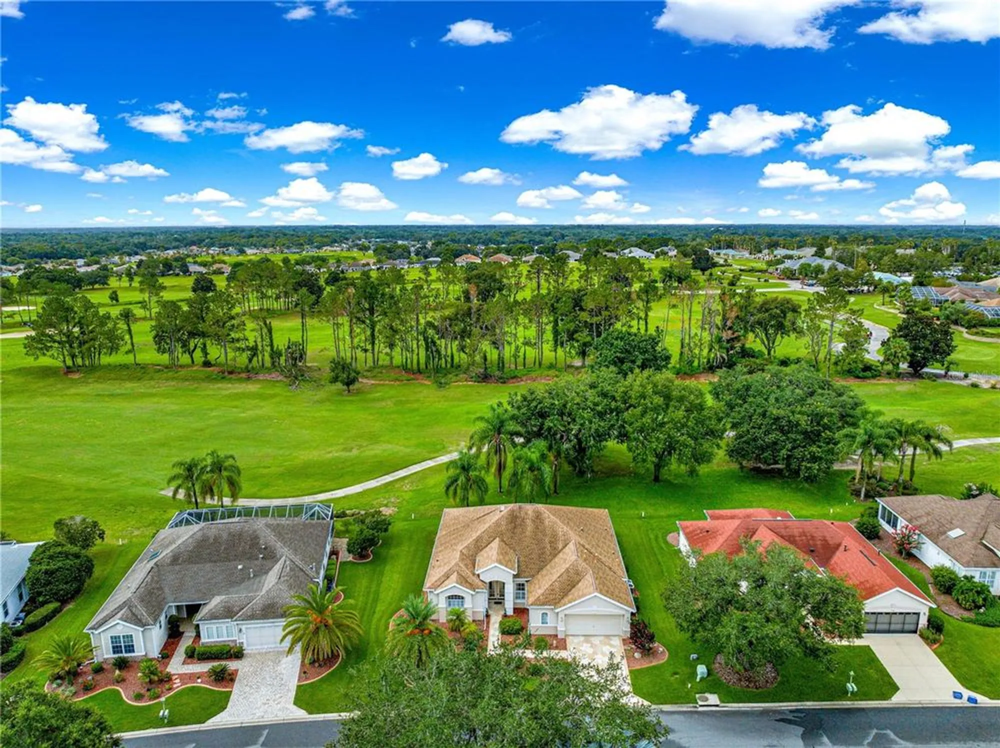 Property Slideshow image 12 of 47 | 13195 se 93rd cir, Summerfield, FL, 34491