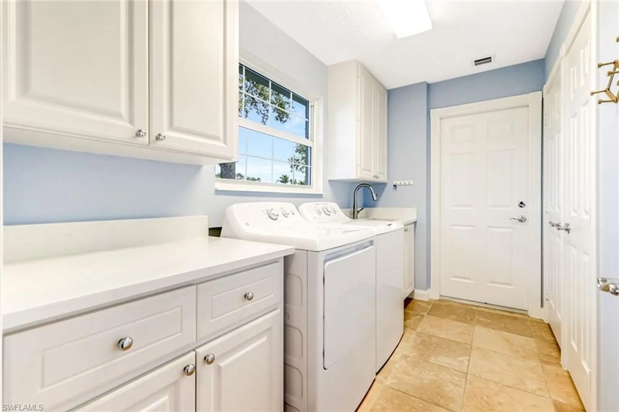Property Slideshow image 24 of 43 | 28839 vermillion ln, Bonita Springs, FL, 34135
