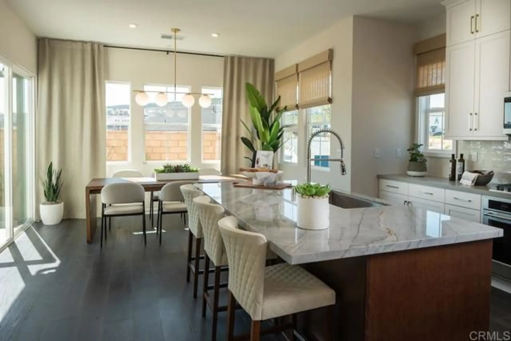 Property Slideshow image 6 of 10 | 1790 camino strava, Chula Vista, CA, 91913