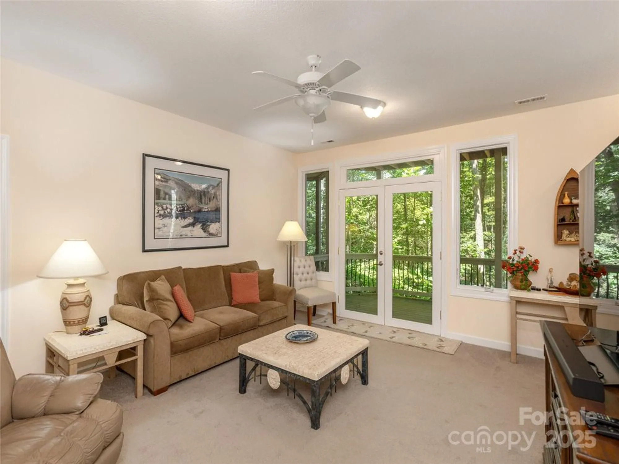 Property Slideshow image 31 of 44 | 17 high park ct, Hendersonville, NC, 28791