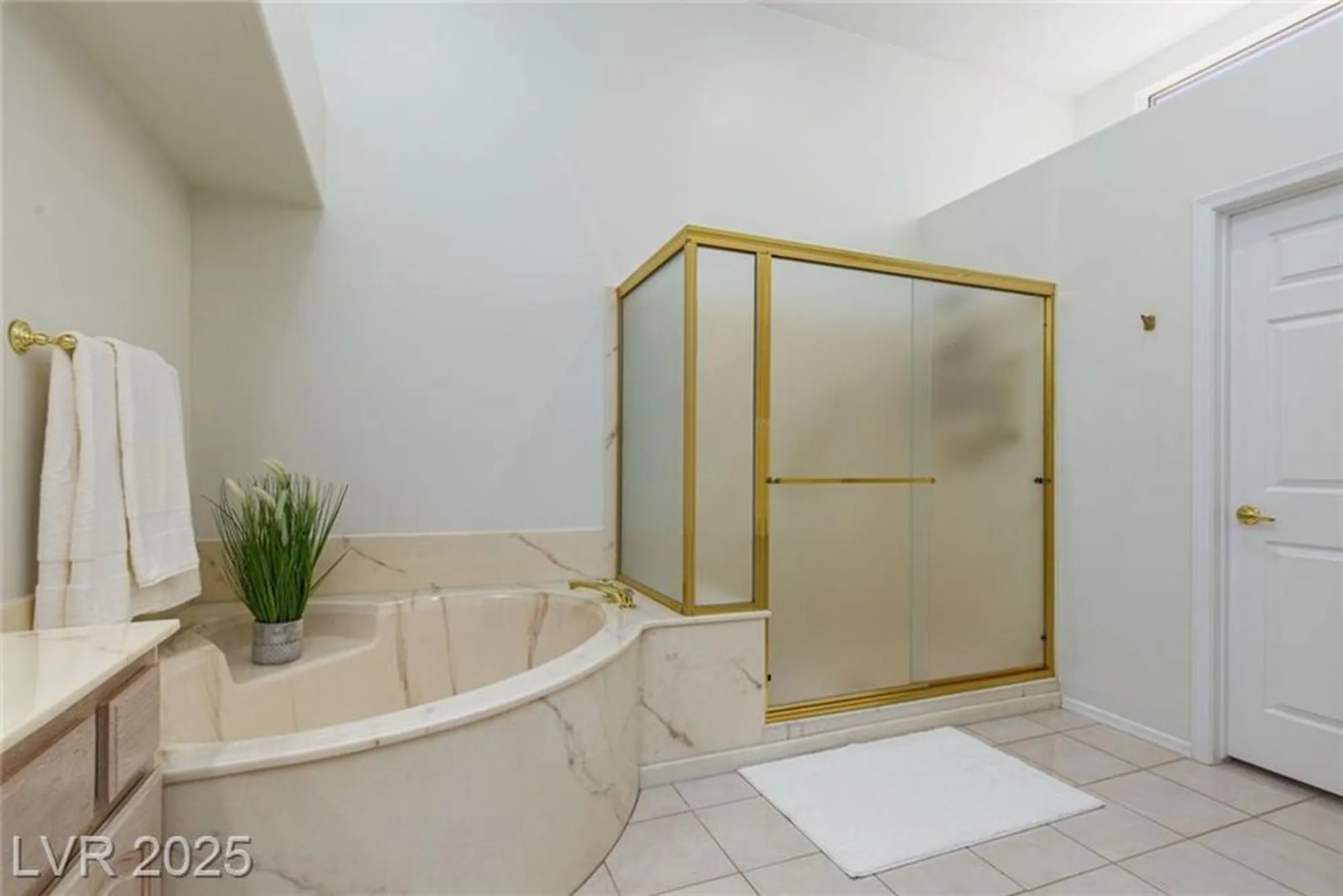 Property Slideshow image 22 of 40 | 2837 billy casper dr, Las Vegas, NV, 89134