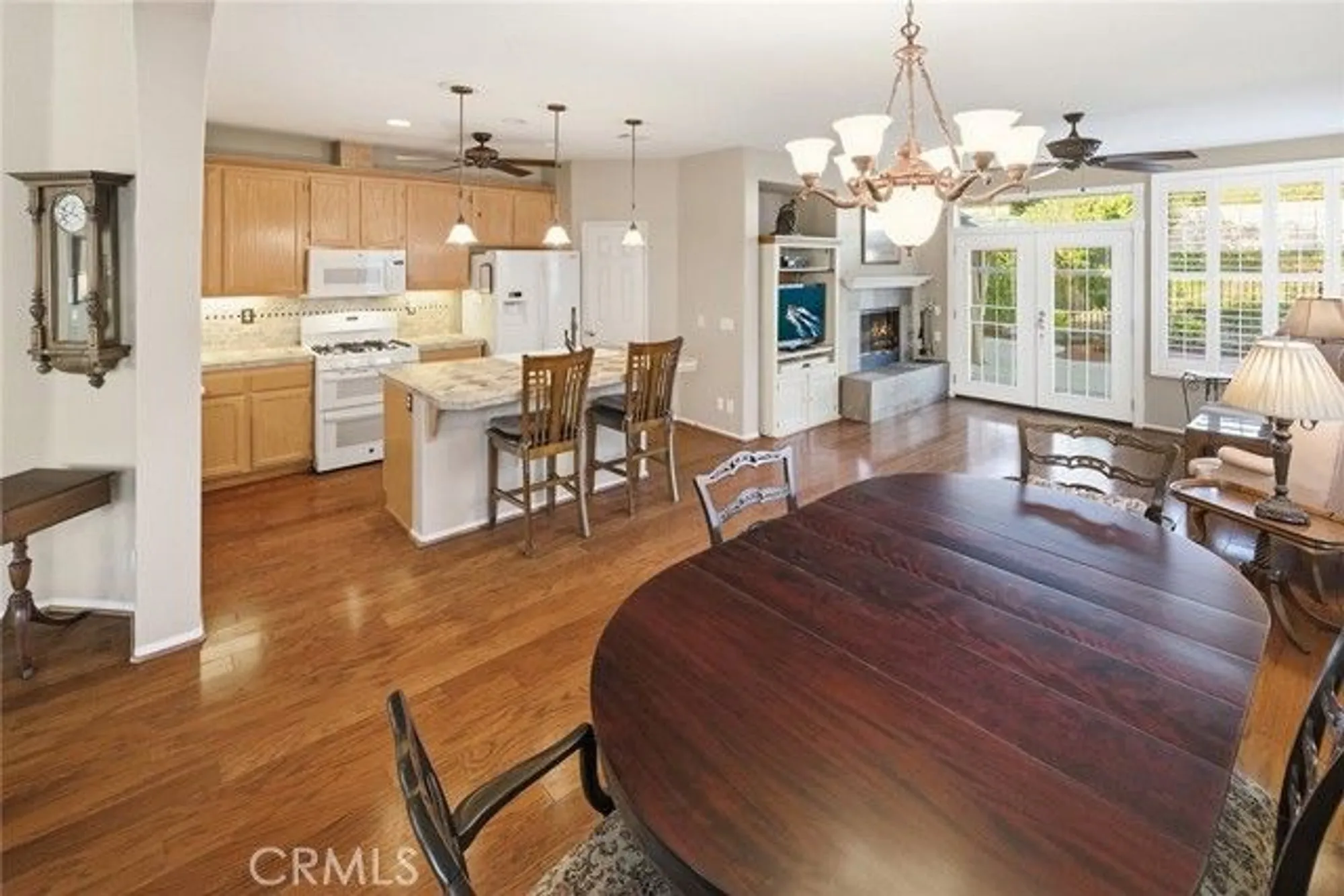 Property Slideshow image 33 of 72 | 28920 raintree dr, Menifee, CA, 92584
