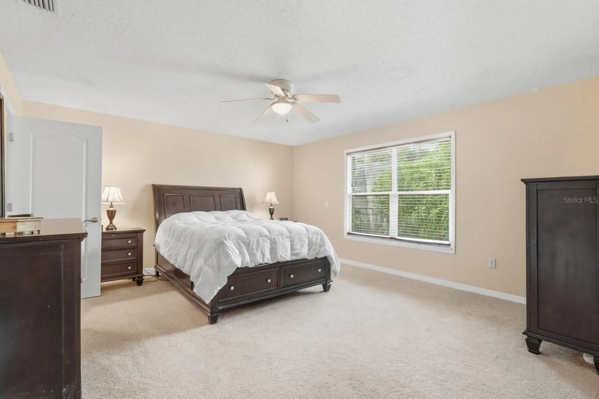 Property Slideshow image 22 of 52 | 2 silver lake way, Ormond Beach, FL, 32174
