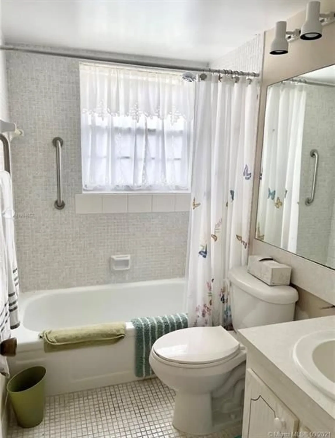 Property Slideshow image 8 of 24 | 84 brighton b # 84, Boca Raton, FL, 33434