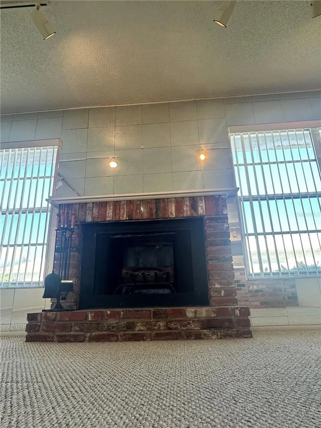 Property Slideshow image 6 of 12 | 9128 39th way, Pinellas Park, FL, 33782