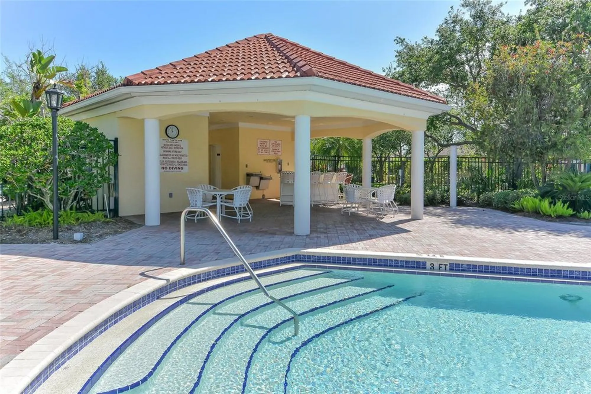 Property Slideshow image 43 of 58 | 6734 w country club ln, Sarasota, FL, 34243