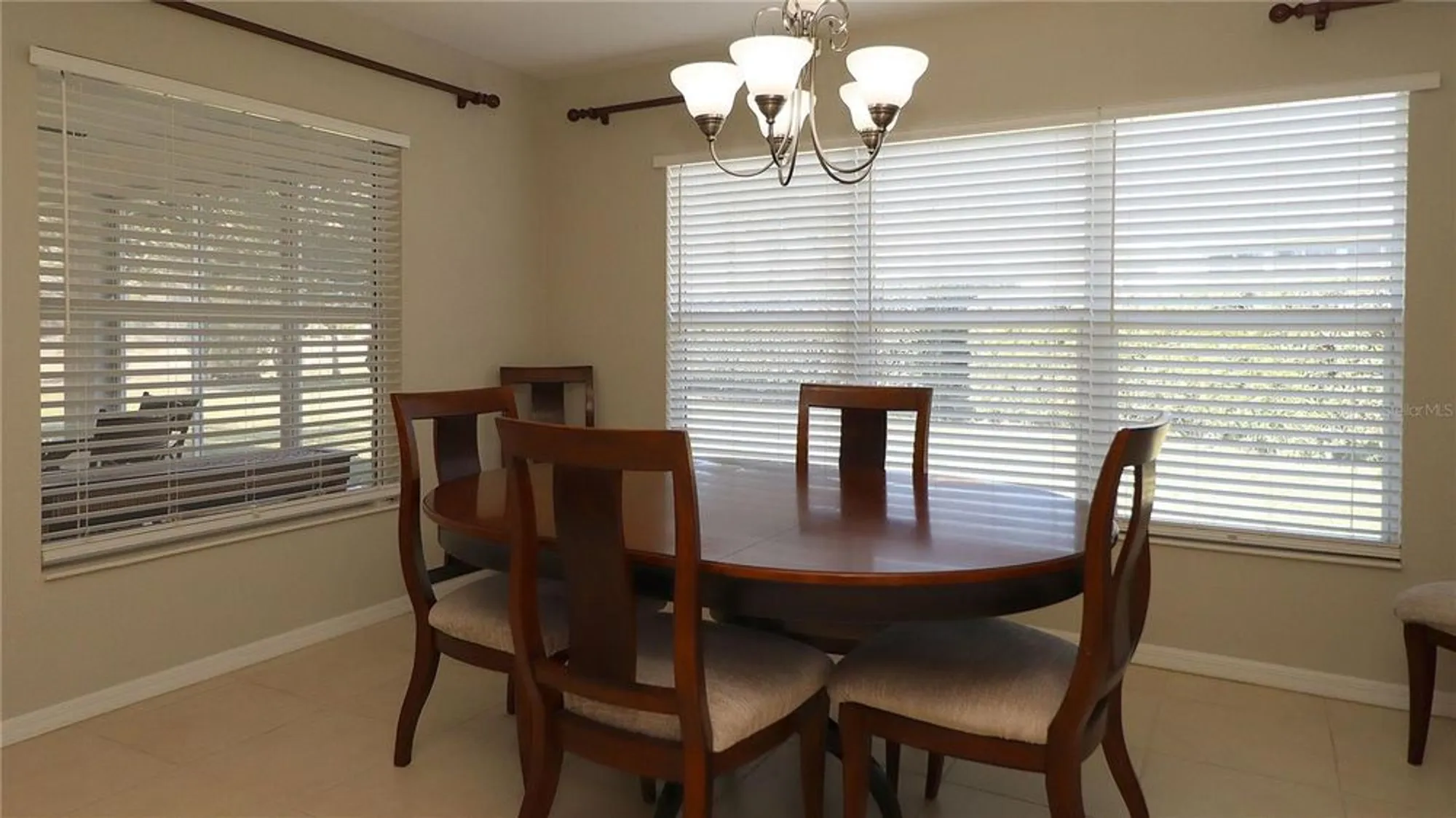 Property Slideshow image 10 of 62 | 13516 se 87th cir, Summerfield, FL, 34491