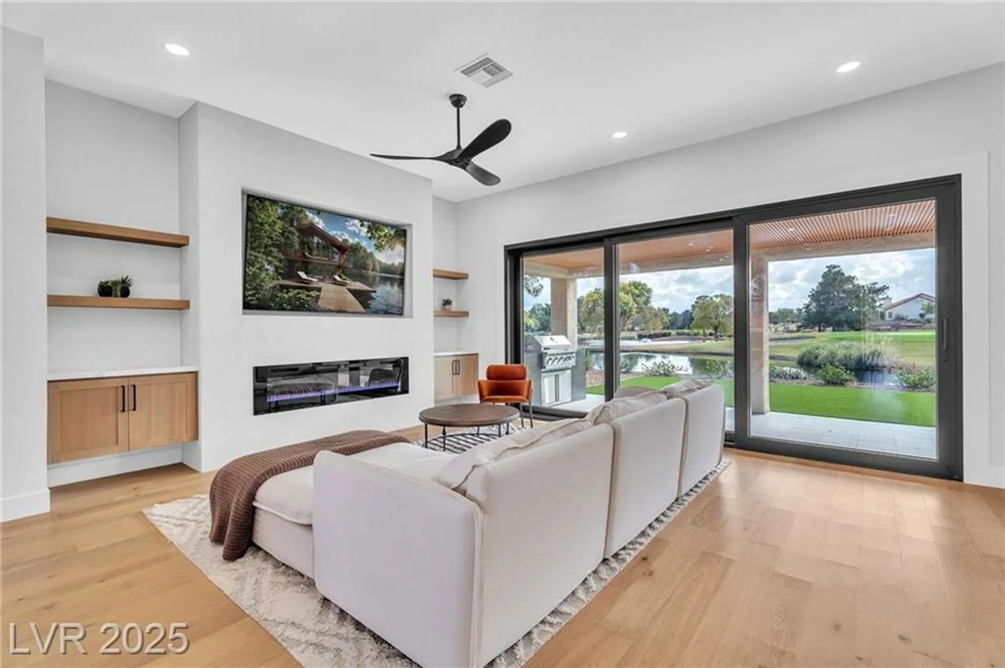 Property Slideshow image 11 of 69 | 8713 litchfield ave, Las Vegas, NV, 89134