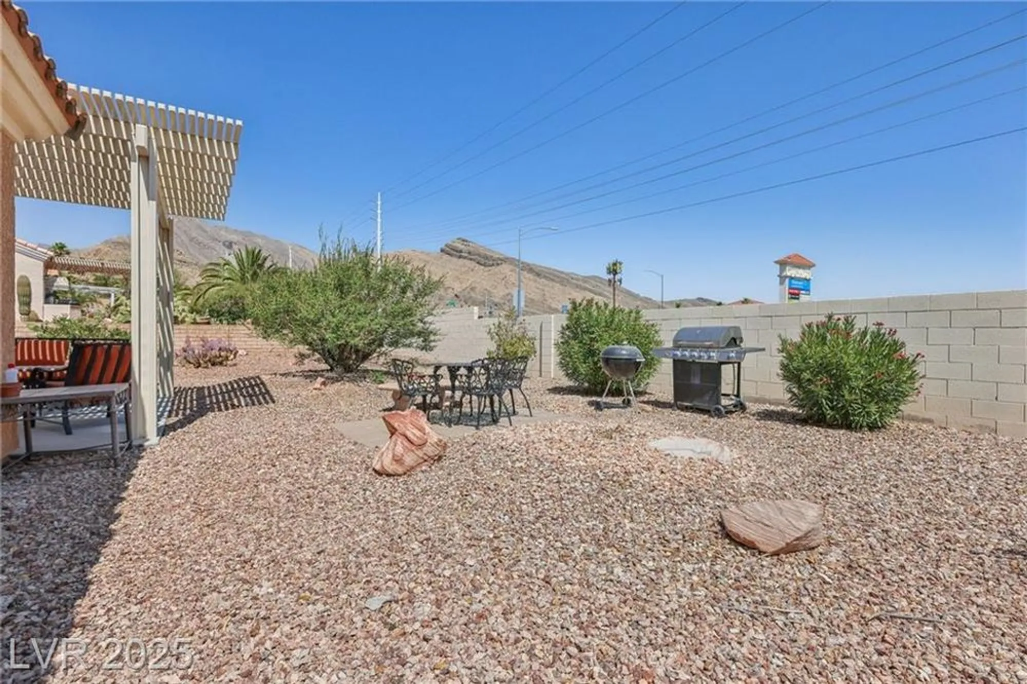 Property Slideshow image 48 of 56 | 10428 villa ridge dr, Las Vegas, NV, 89134