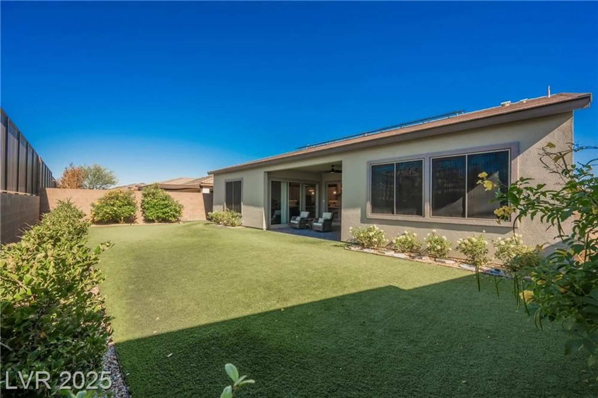 Property Slideshow image 43 of 67 | 10023 chrysolite pl, Las Vegas, NV, 89143