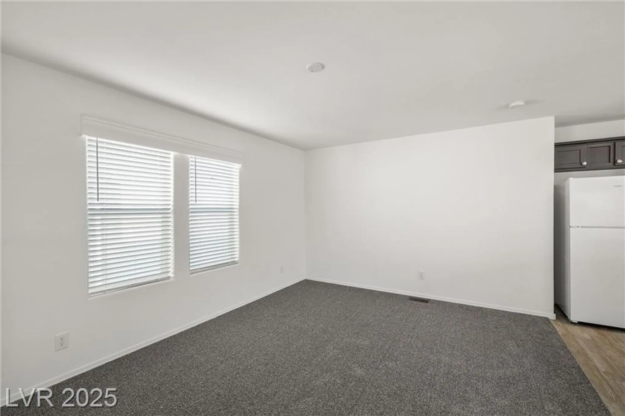 Property Slideshow image 4 of 43 | 410 candle stick ave, Pahrump, NV, 89048