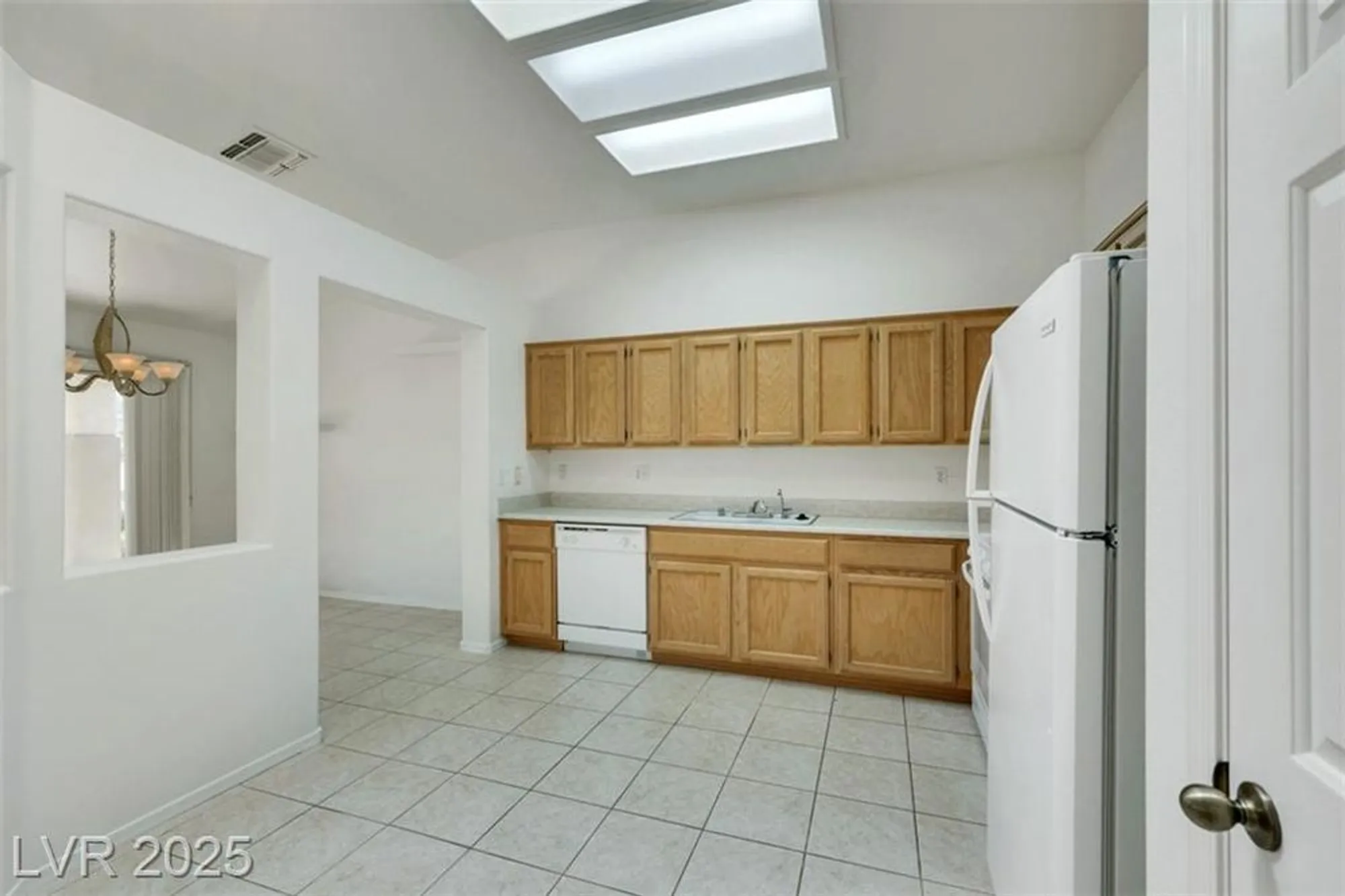 Property Slideshow image 20 of 31 | 498 elm crest pl, Henderson, NV, 89012